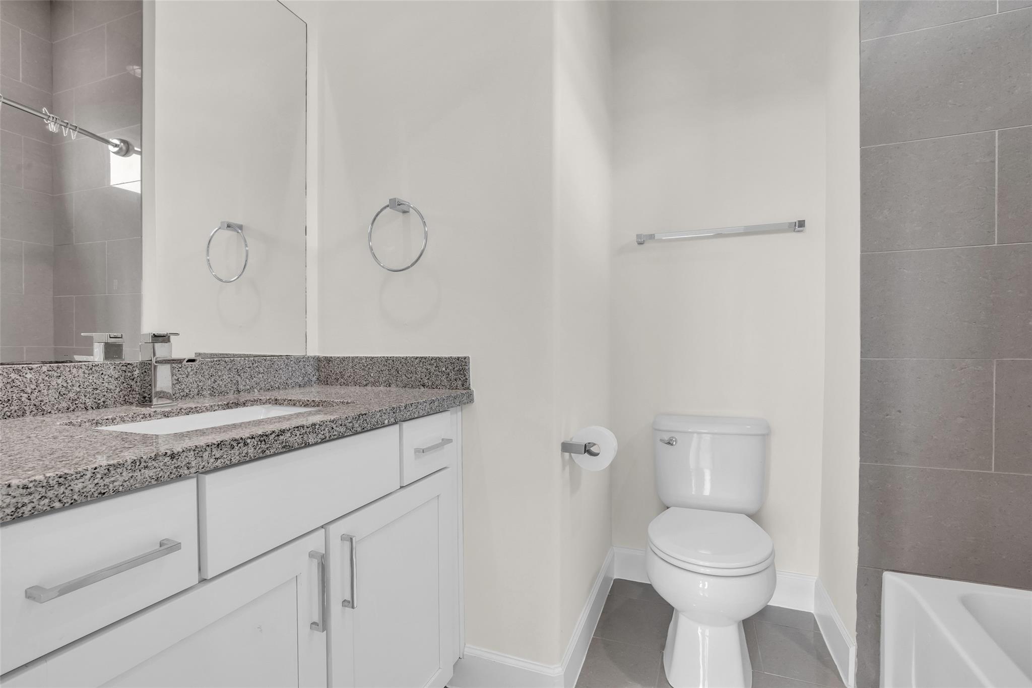 1513 Spring Street A Property Photo 23