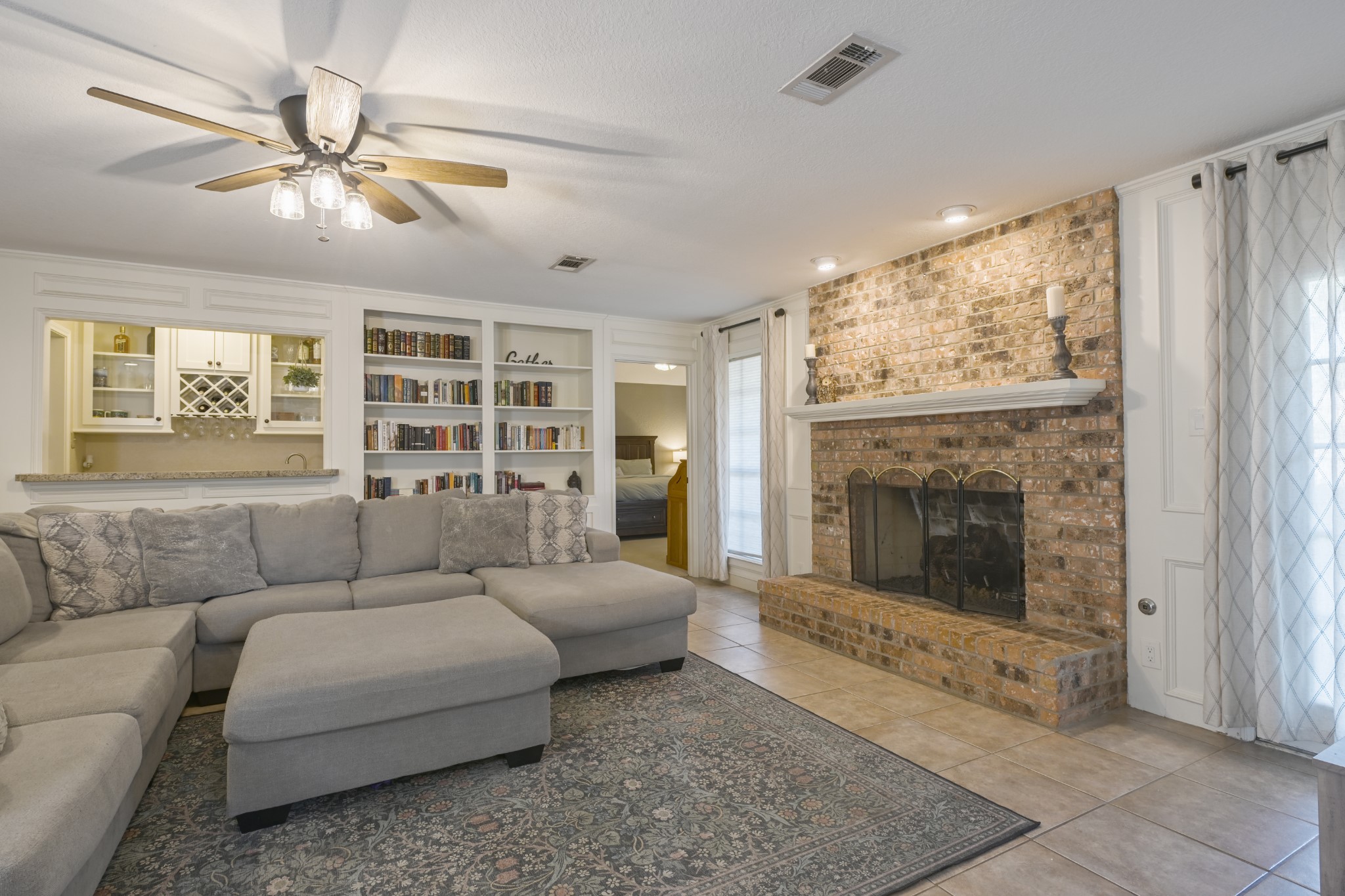 55 Royal Oak Circle Property Photo 9