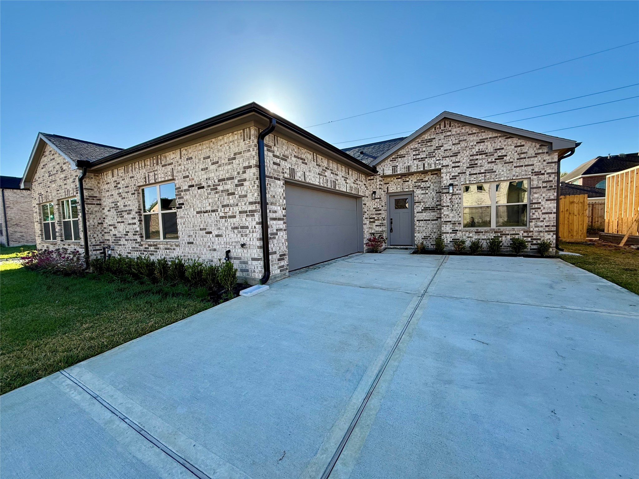 2607 LIGURIA LN Property Photo 1
