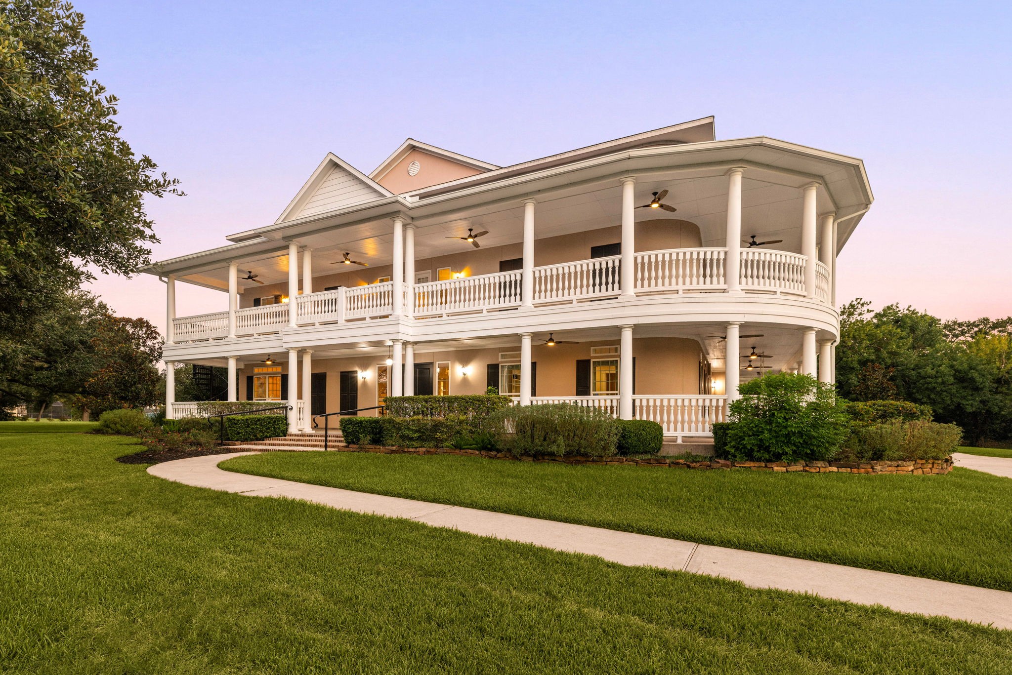 6039 Franz Court Property Photo