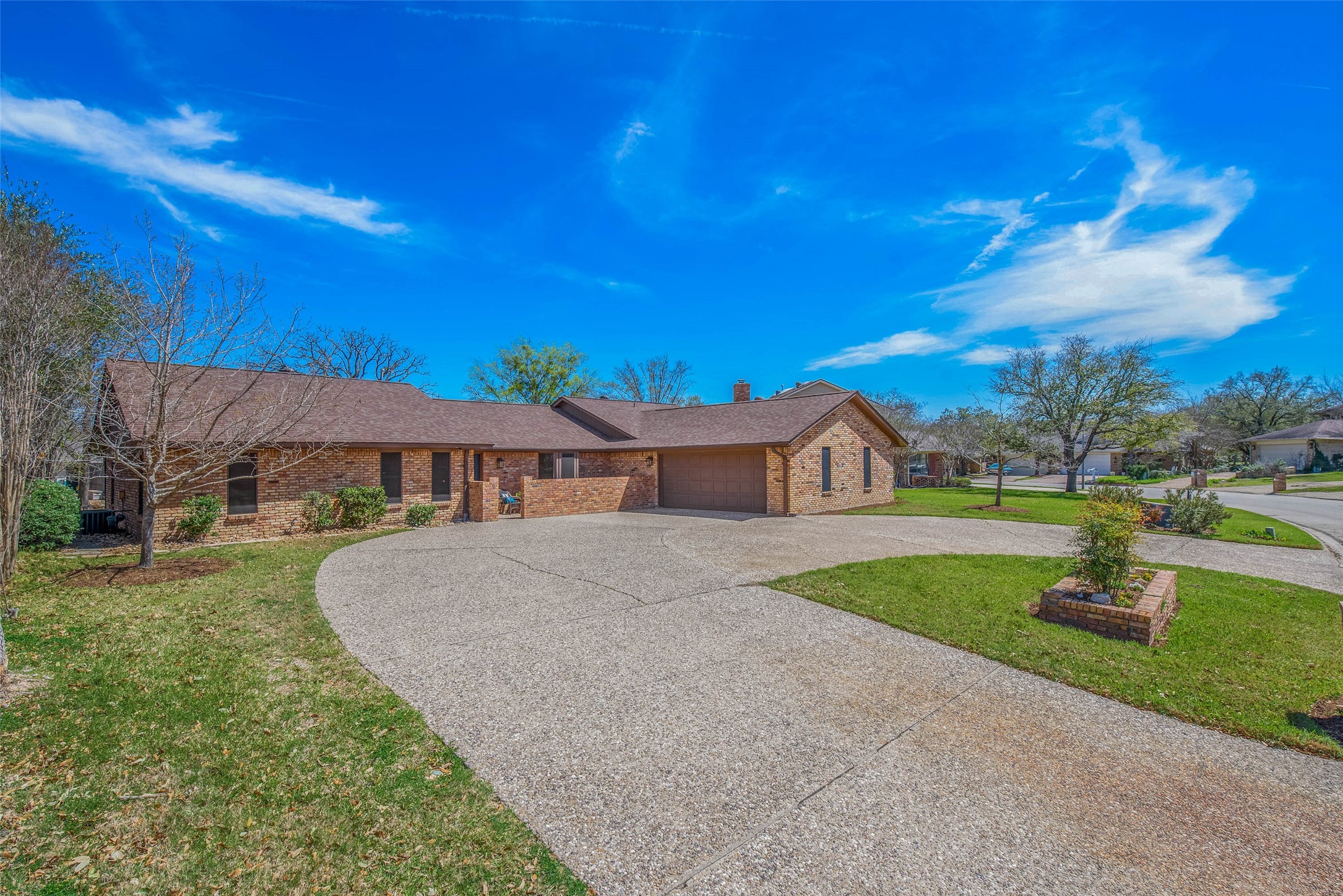 2367 W Briargate Drive Property Photo