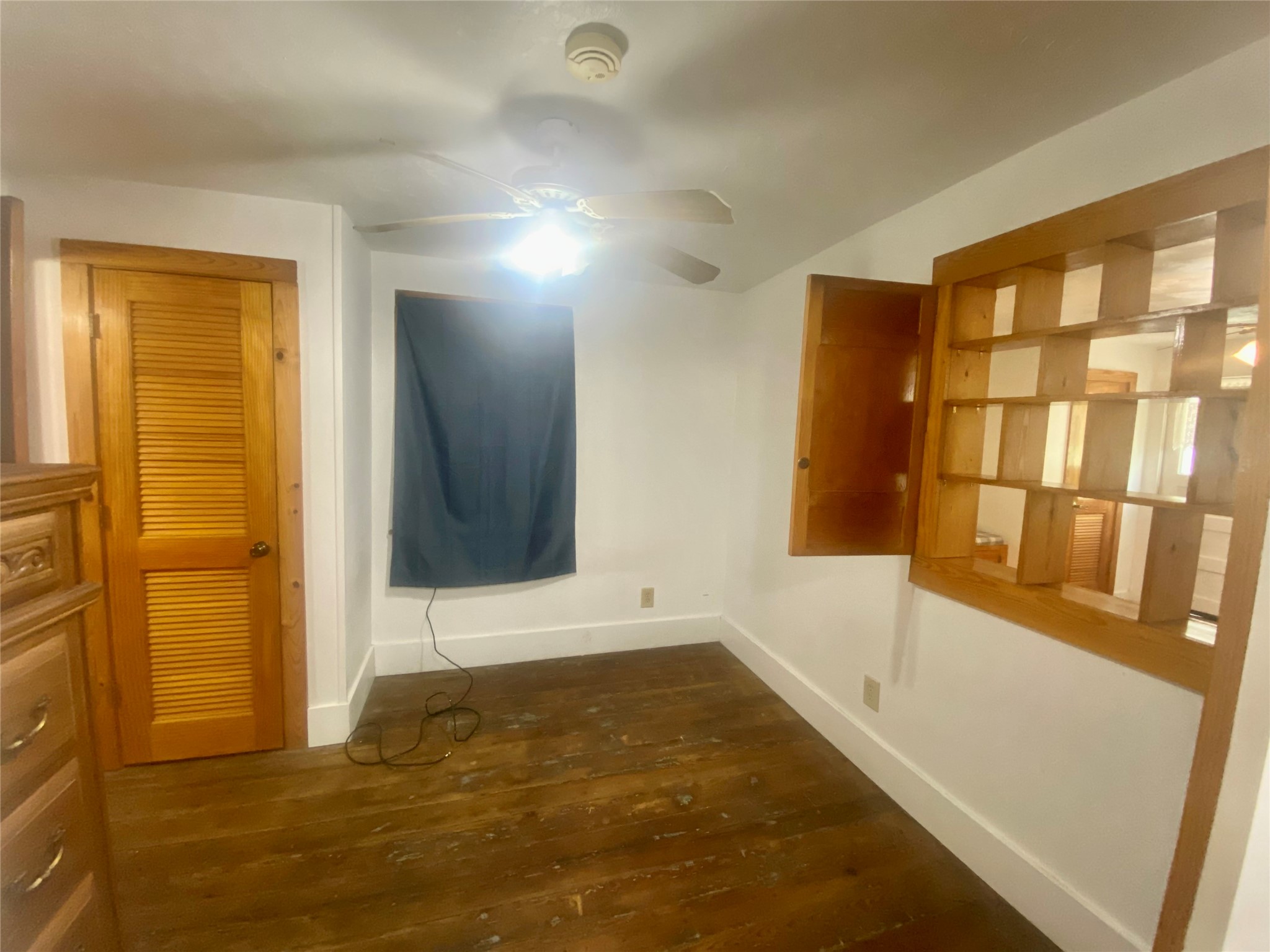 5618 Avenue L Up Property Photo 7