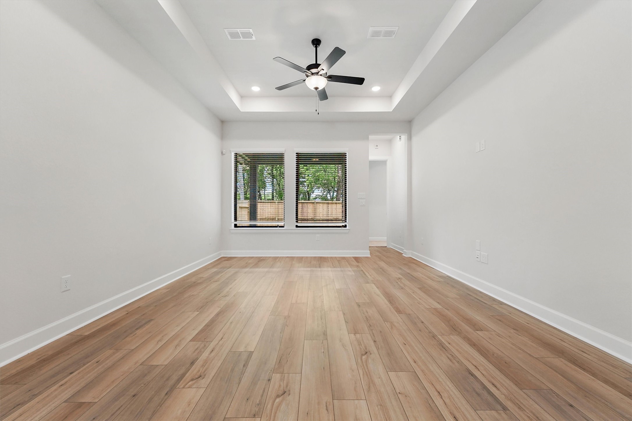 10518 William Park Drive Property Photo 4