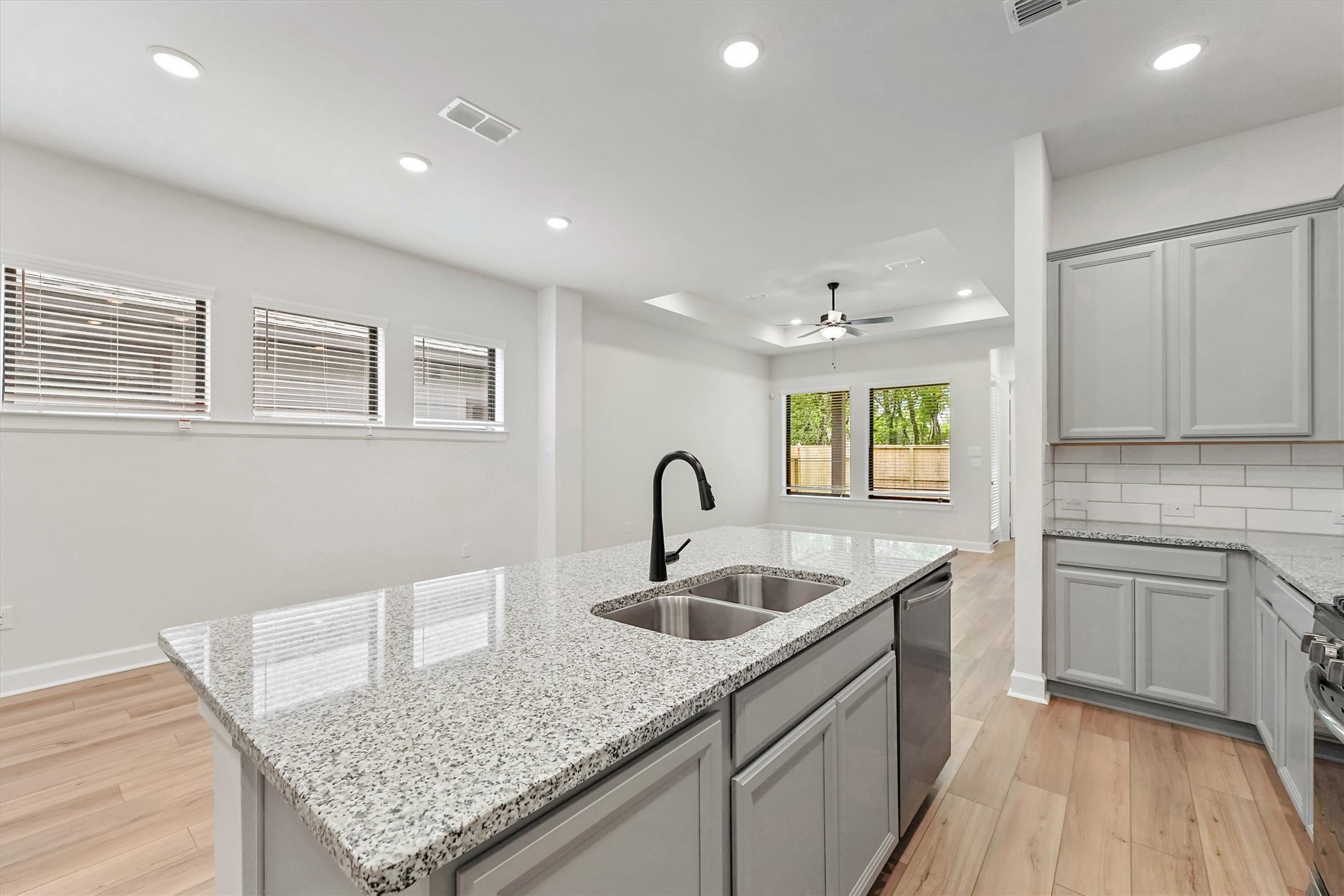 10518 William Park Drive Property Photo 6
