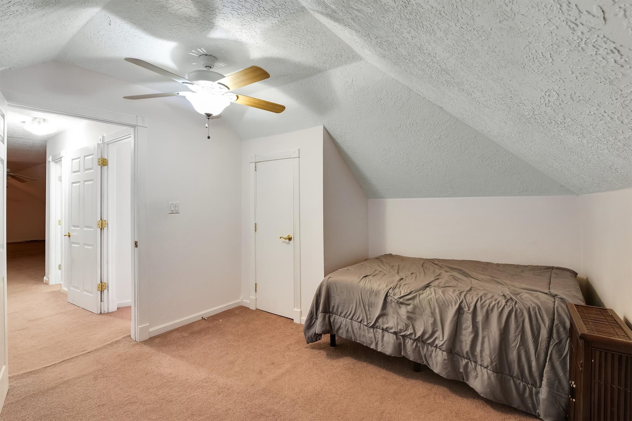 22210 Timber Ridge Drive Property Photo 23