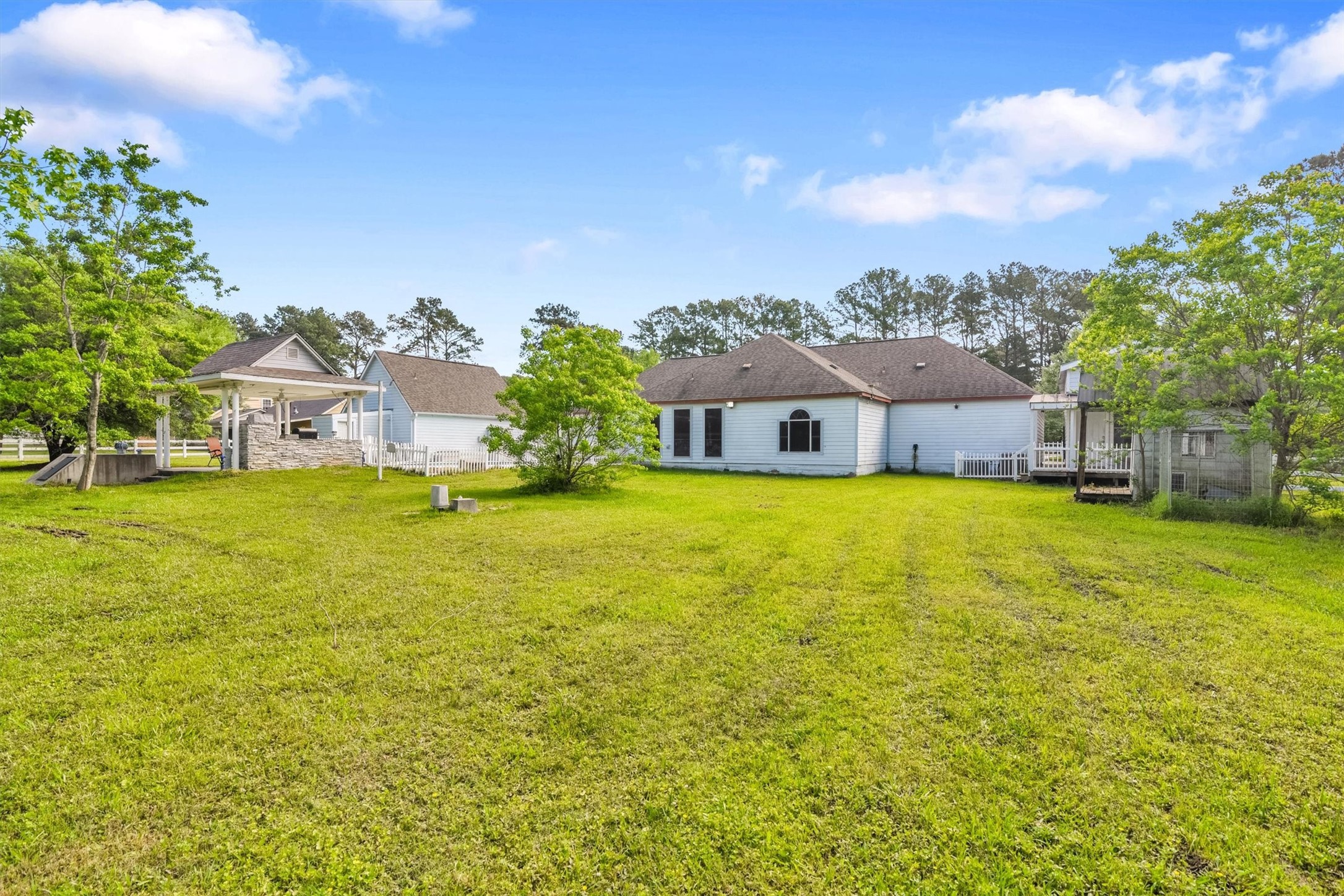 22210 Timber Ridge Drive Property Photo 36