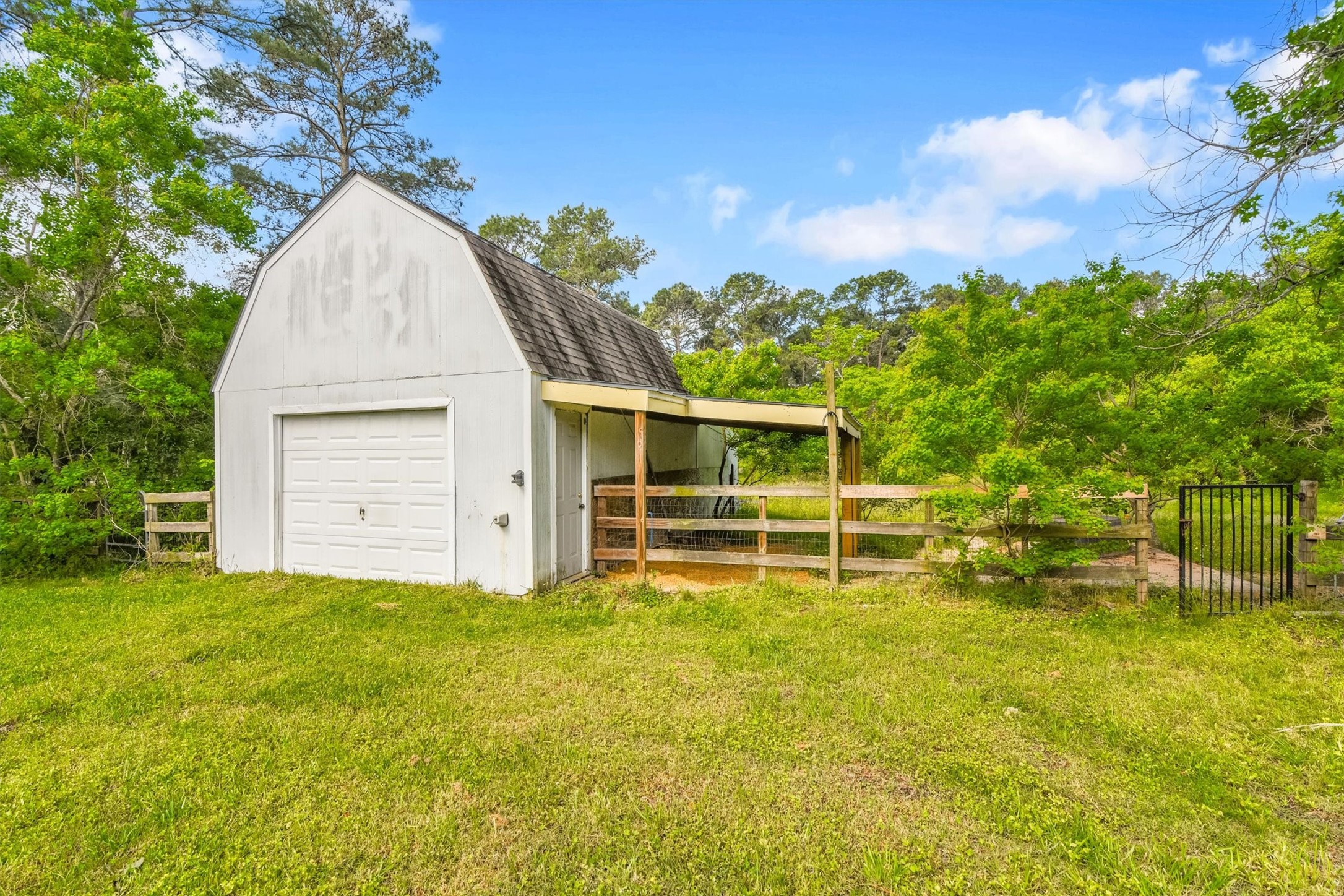 22210 Timber Ridge Drive Property Photo 37