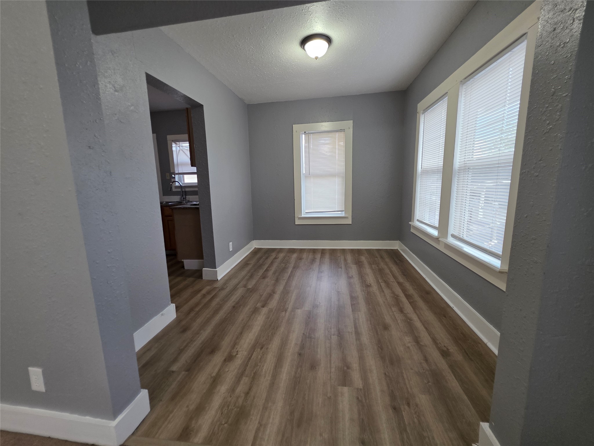 2308 Auburndale Street 4 Property Photo 4