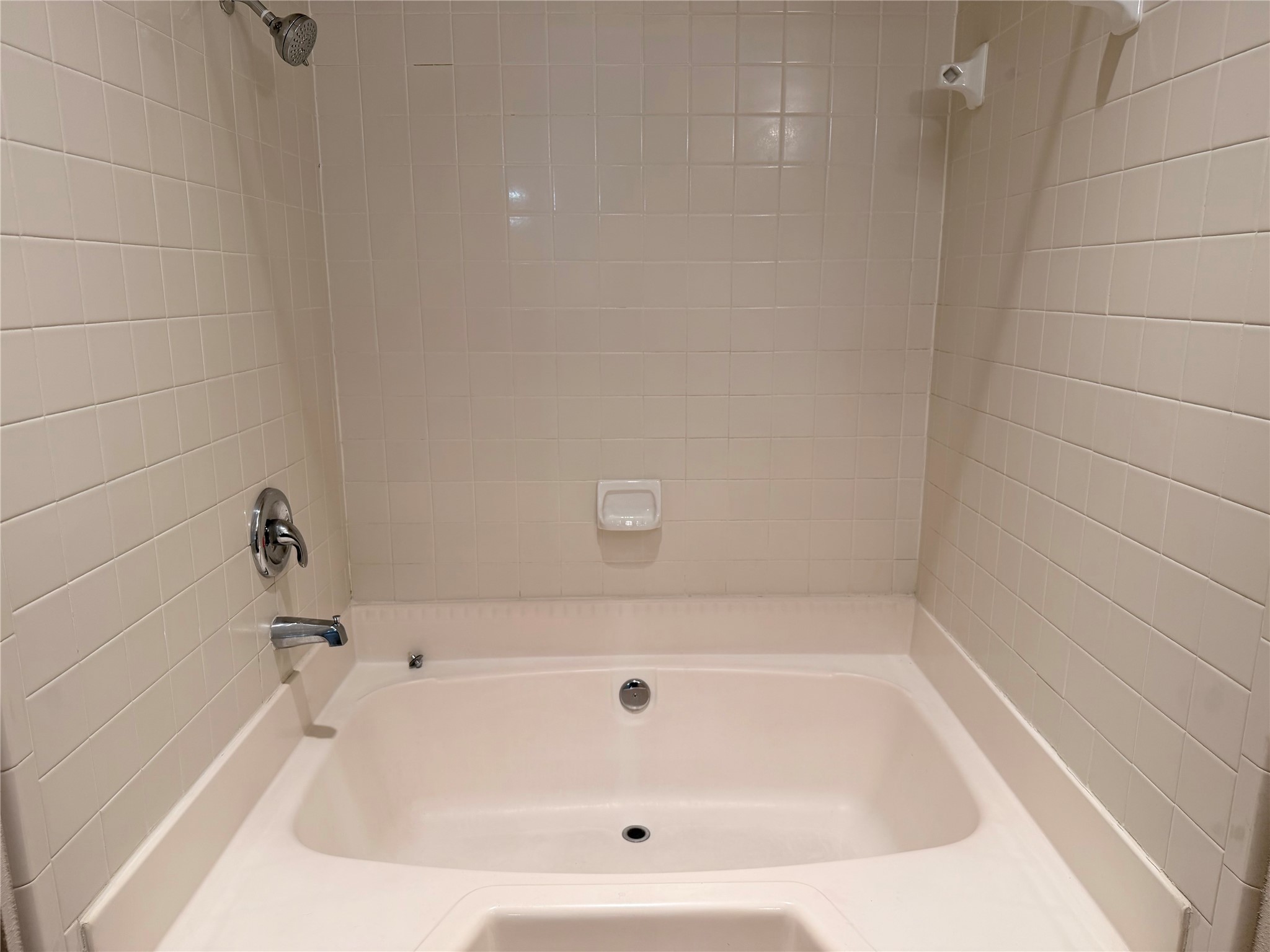 17629 Red Oak Drive 7629 Property Photo 11