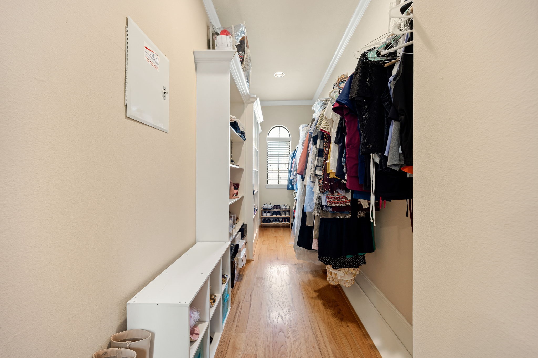 821 Lester Street Property Photo 18