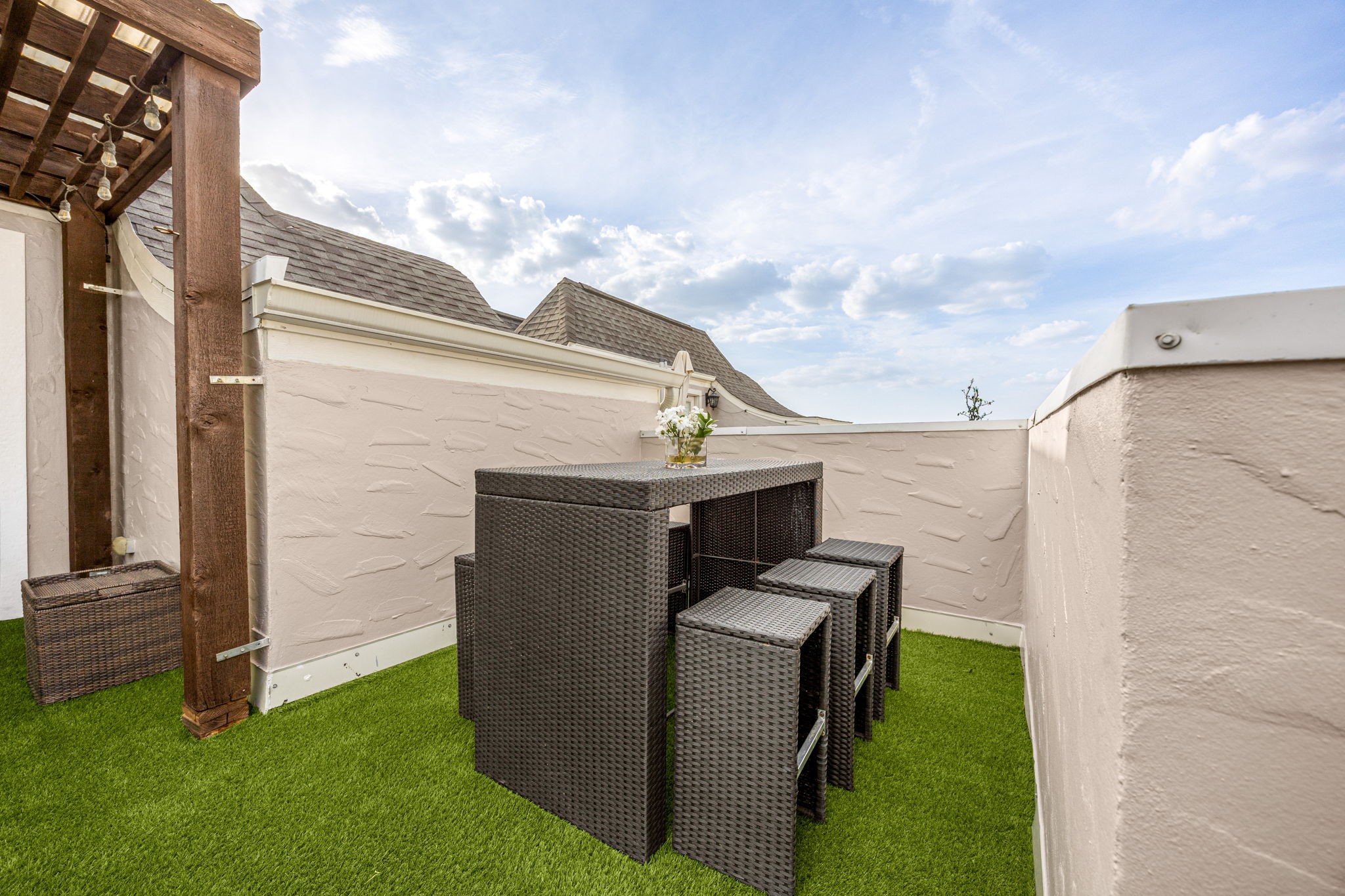 821 Lester Street Property Photo 30