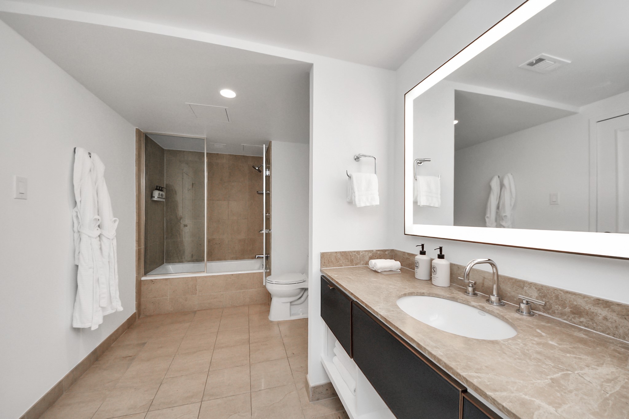 1300 Lamar Street S9 Property Photo 42