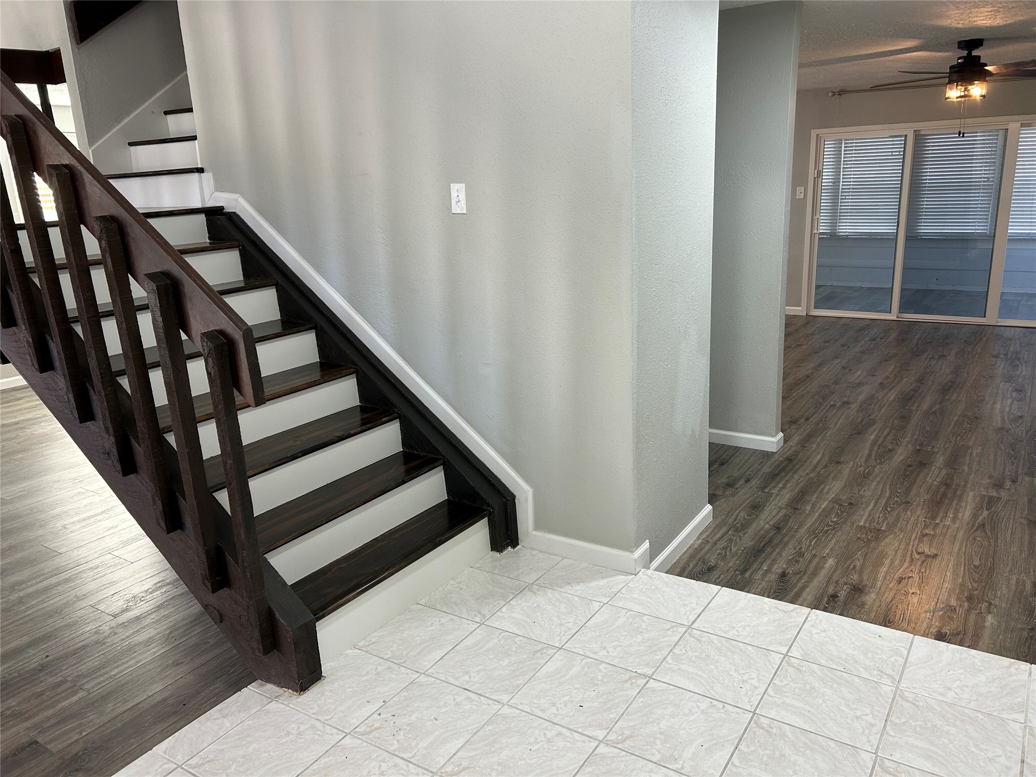 8523 Riverside Walk Lane Property Photo 7