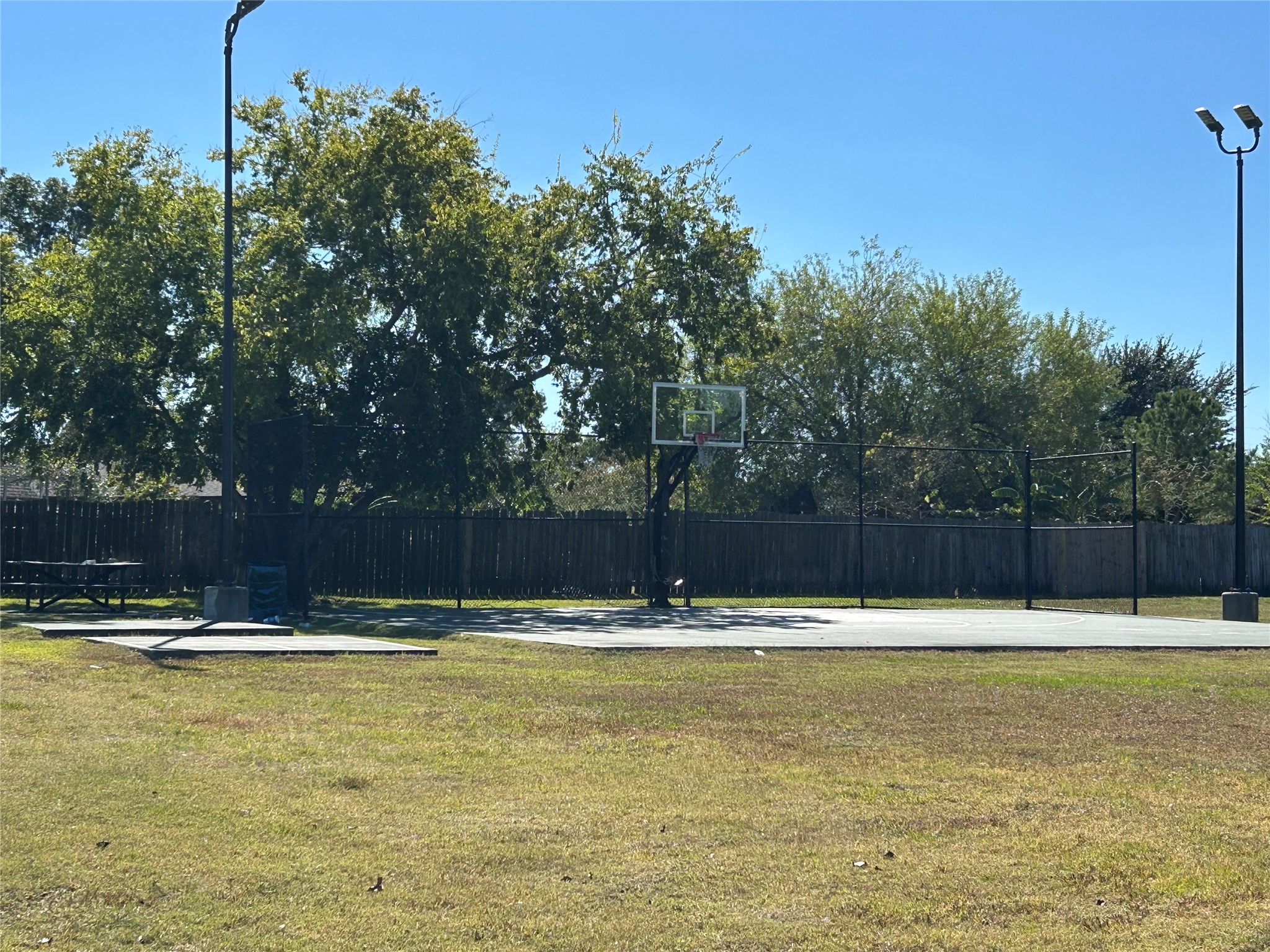 8523 Riverside Walk Lane Property Photo 22