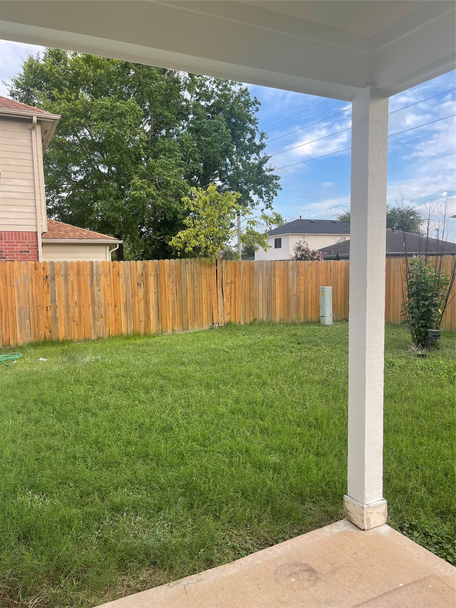 16939 Watering Oaks Lane Property Photo 8