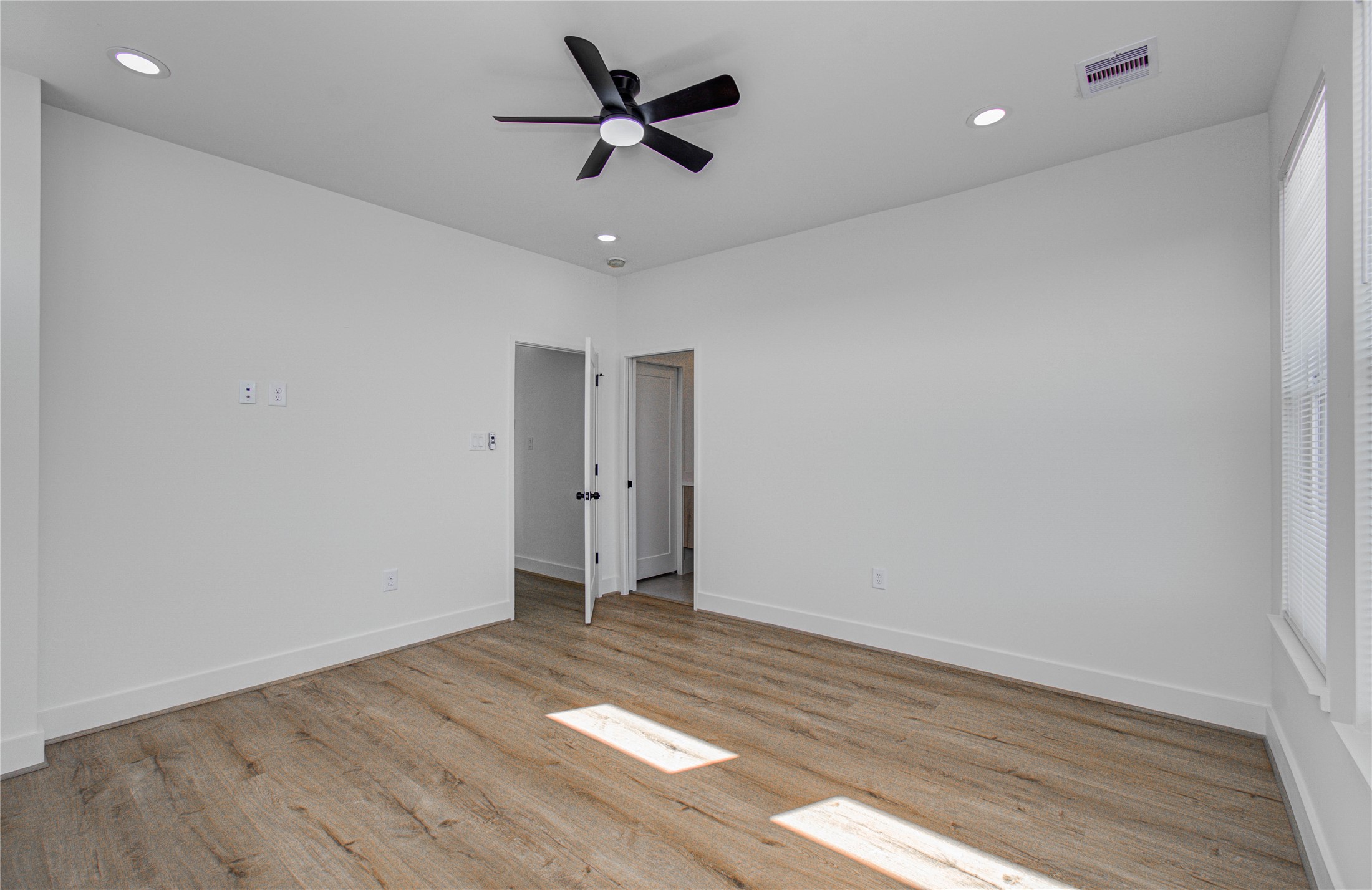1506 Mckee Street B Property Photo 15
