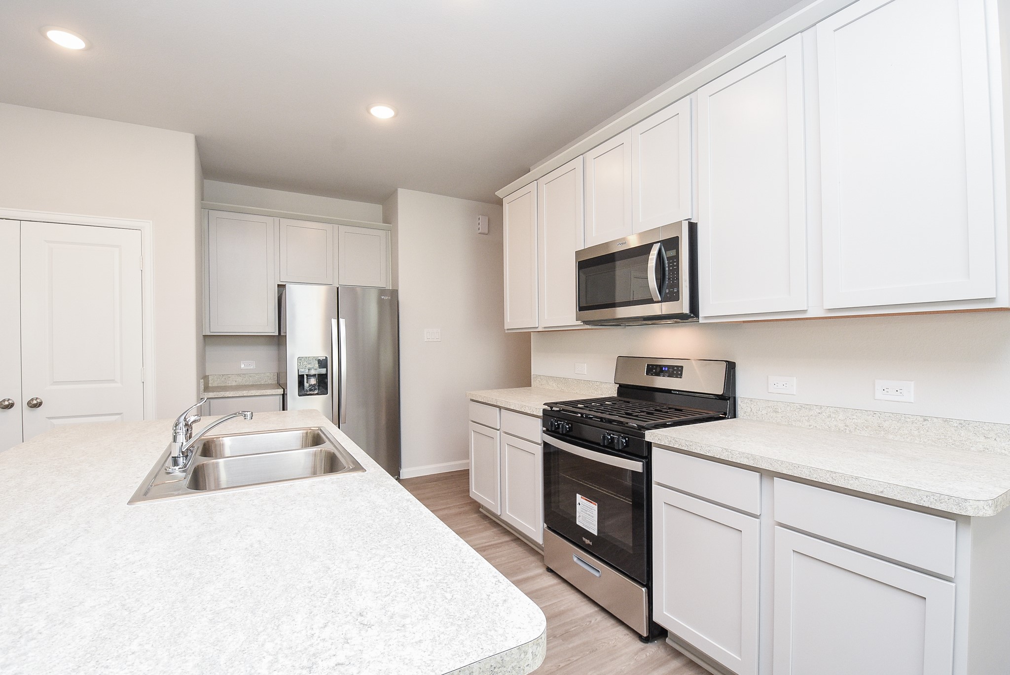 16493 Moss Lane Property Photo 6