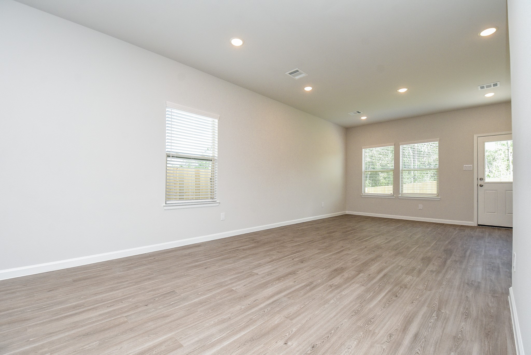 16493 Moss Lane Property Photo 18