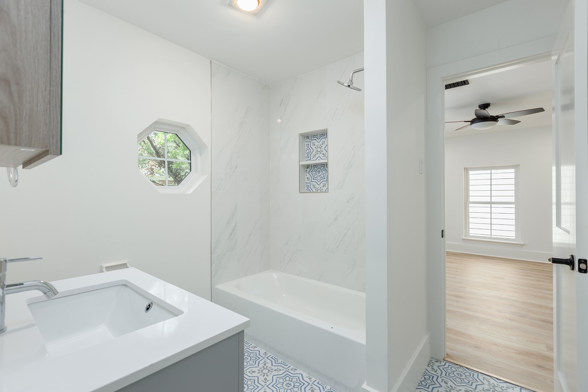 2222 Quenby Street Property Photo 36
