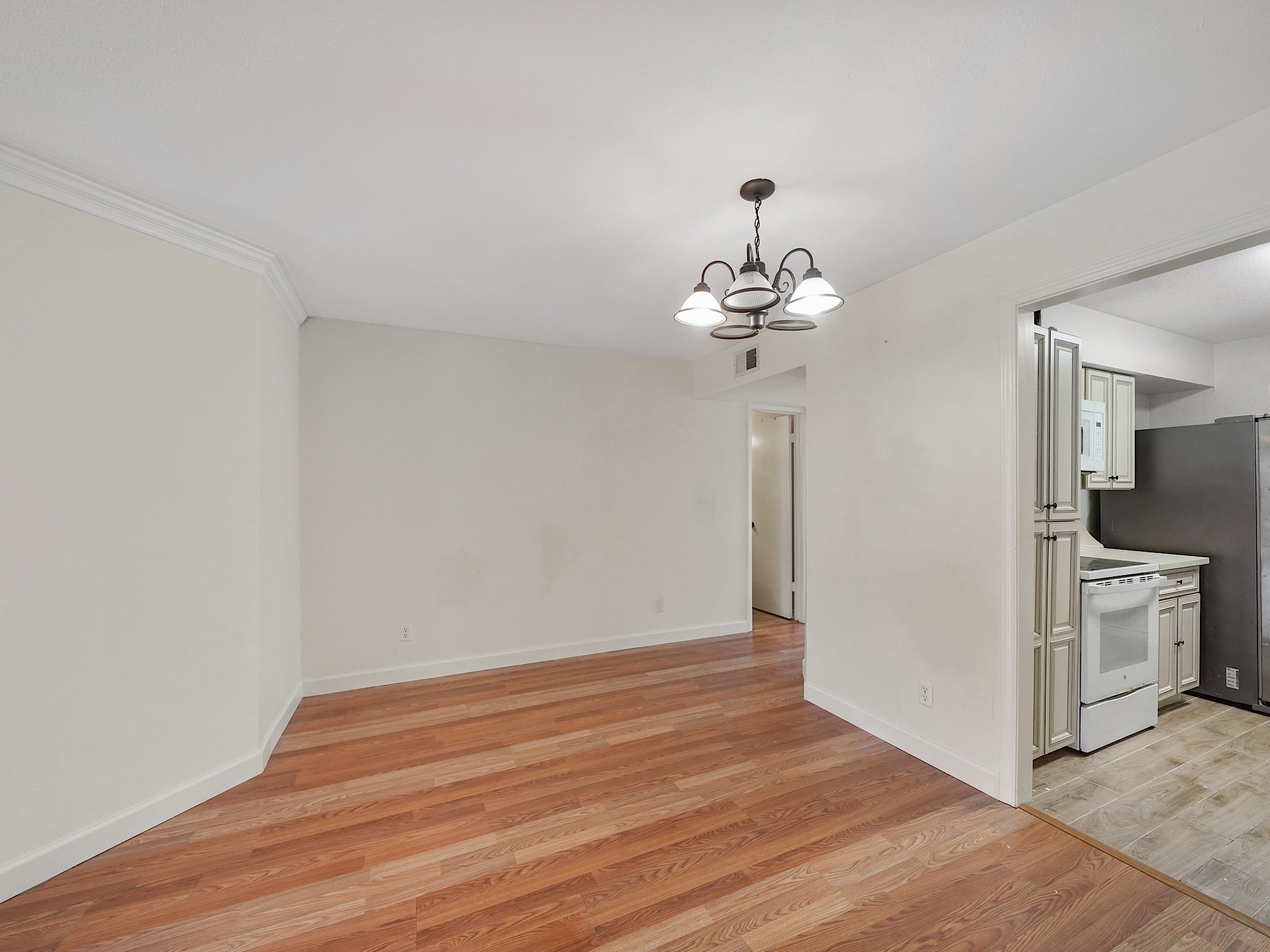 18800 Egret Bay Boulevard 207 Property Photo 3