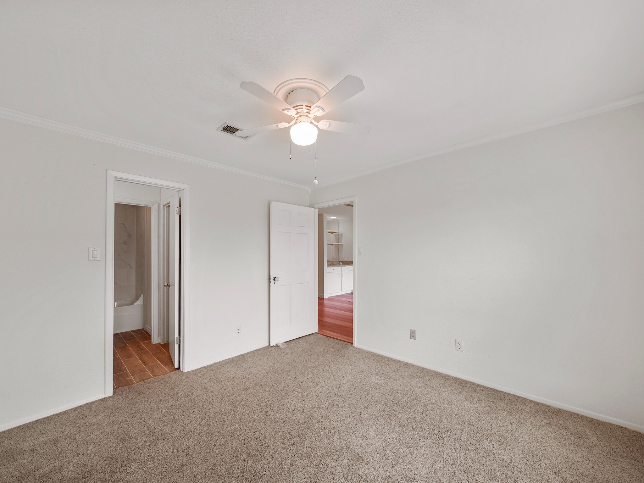 18800 Egret Bay Boulevard 207 Property Photo 10