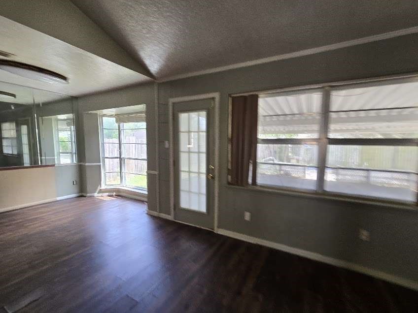 1307 Cactus Street Property Photo 14