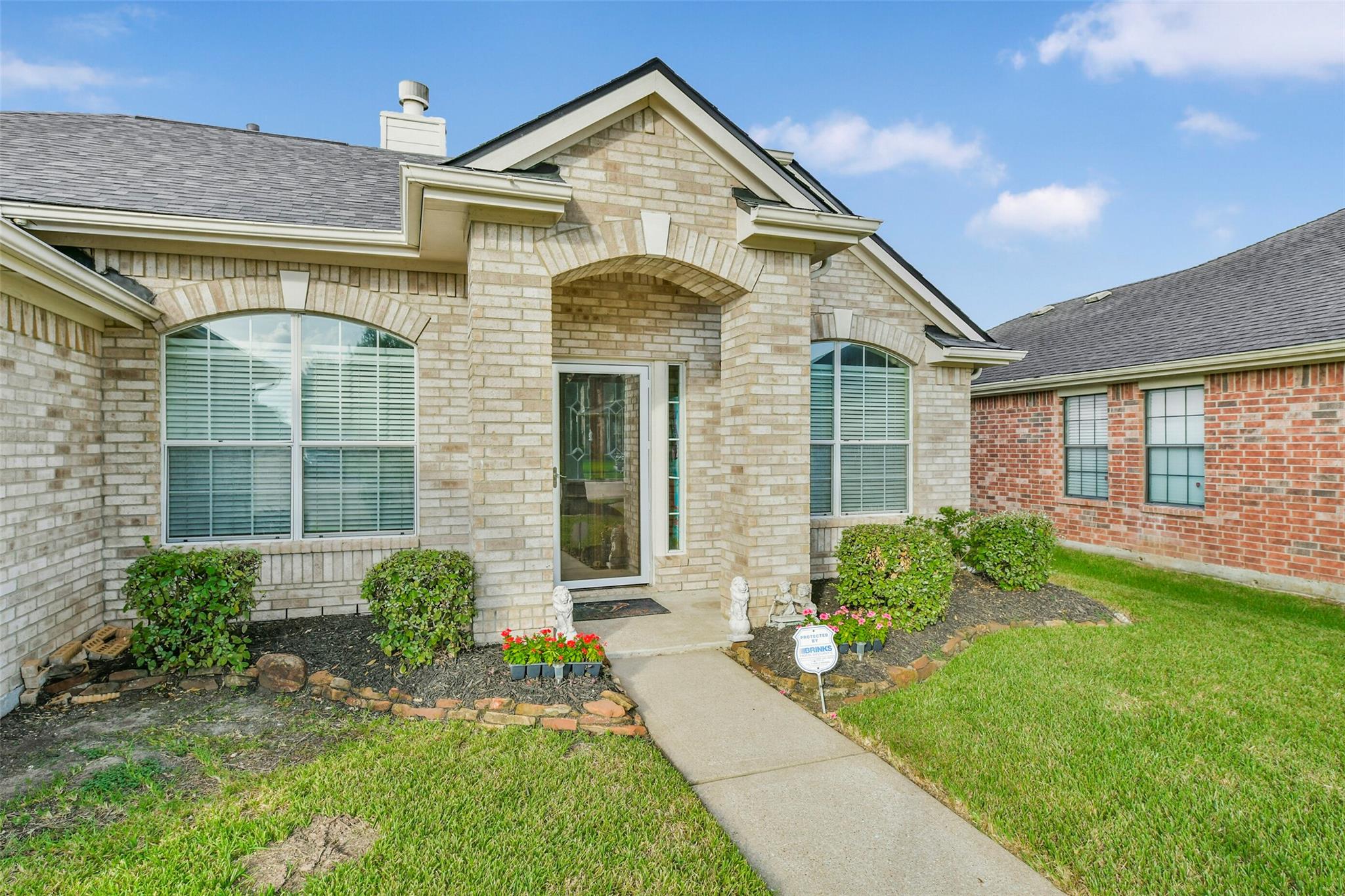12003 Gembrook Lane, Houston Tx 77089 Property Photo 3