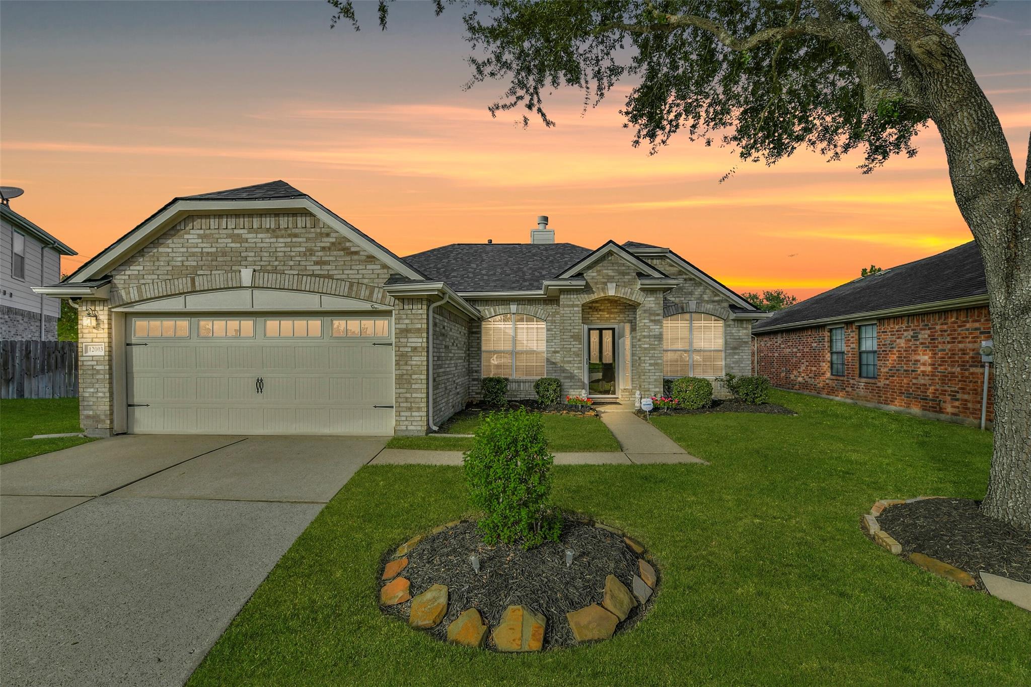 12003 Gembrook Lane, Houston Tx 77089 Property Photo 5