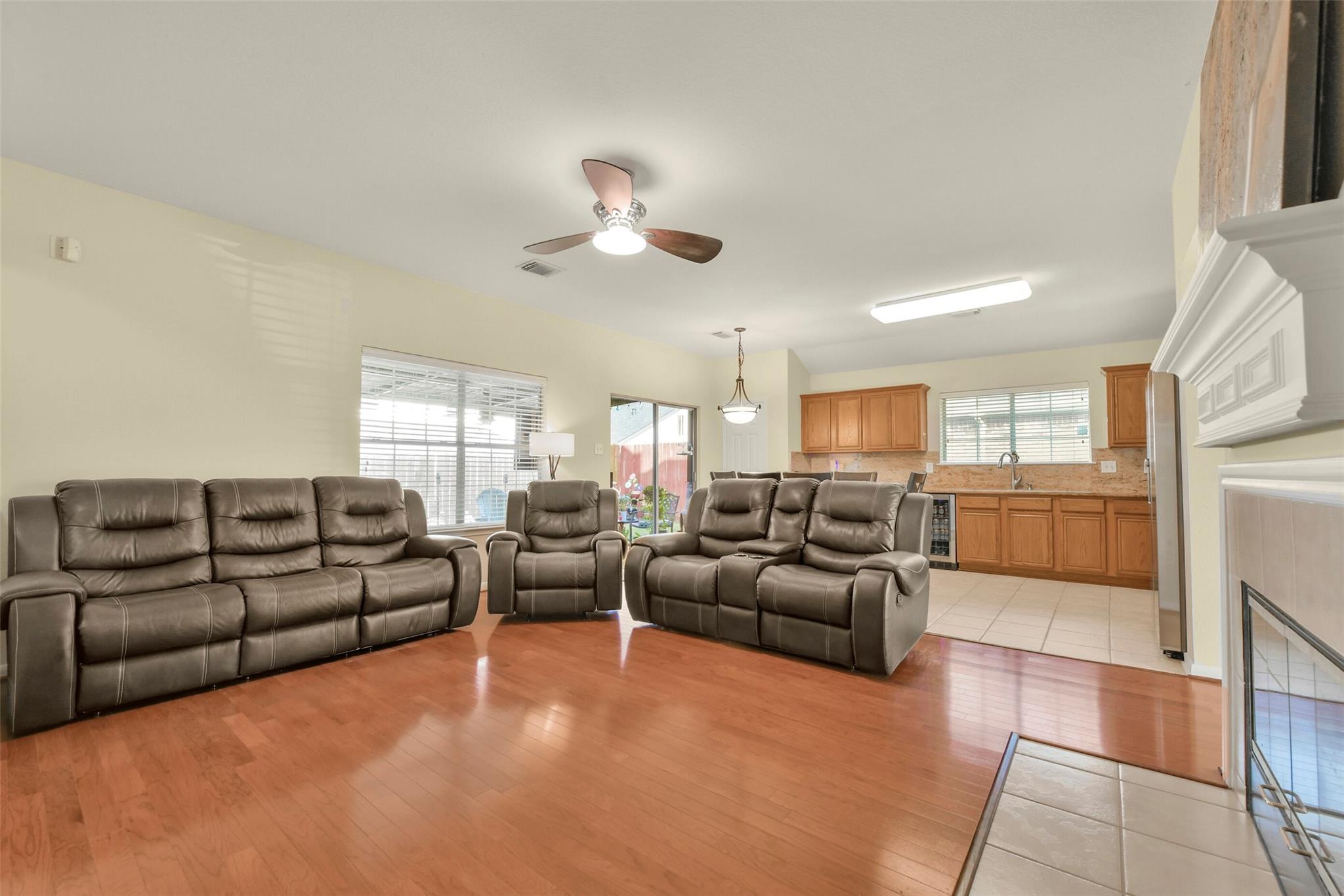 12003 Gembrook Lane, Houston Tx 77089 Property Photo 14