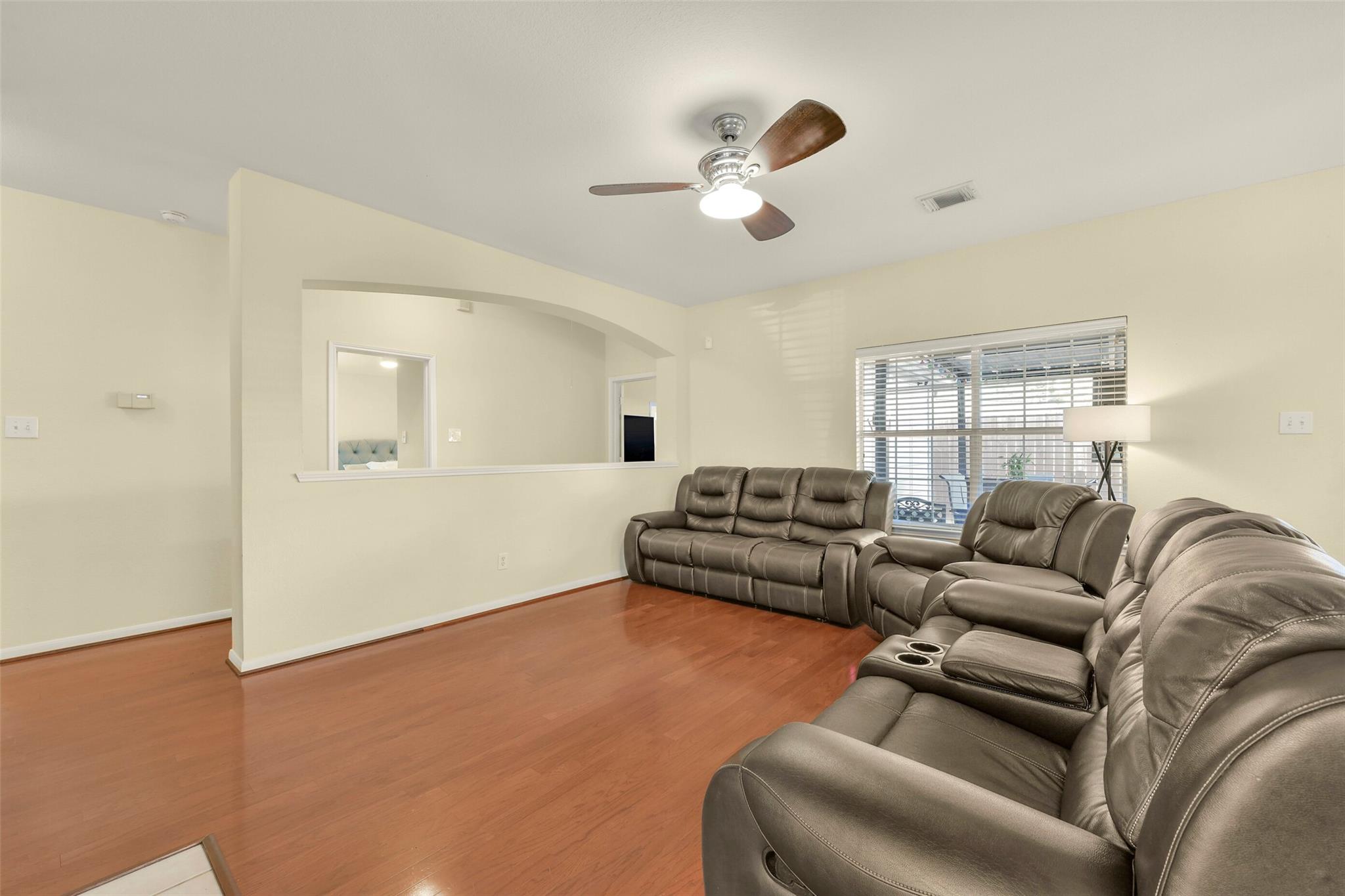 12003 Gembrook Lane, Houston Tx 77089 Property Photo 16