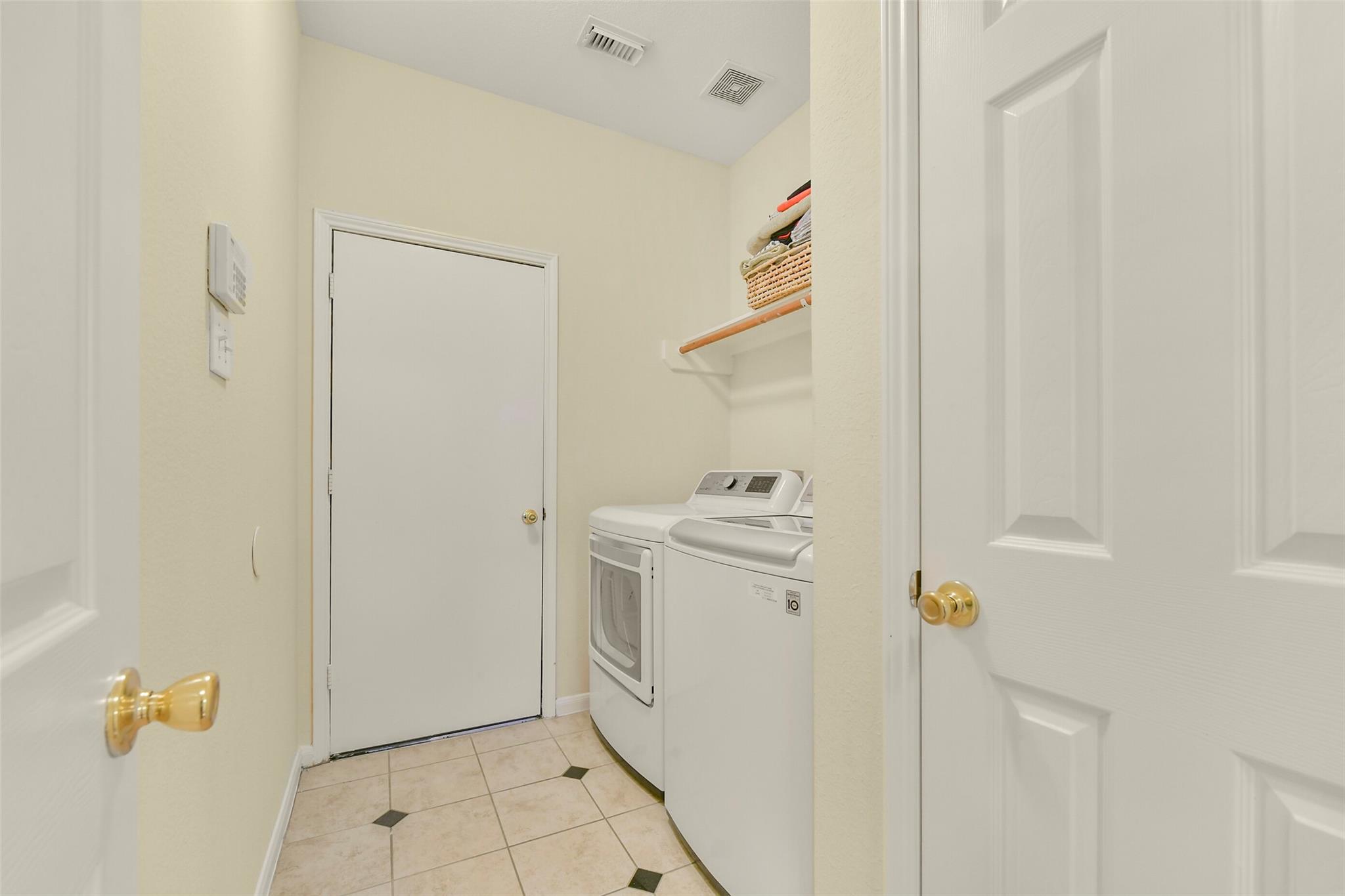 12003 Gembrook Lane, Houston Tx 77089 Property Photo 30