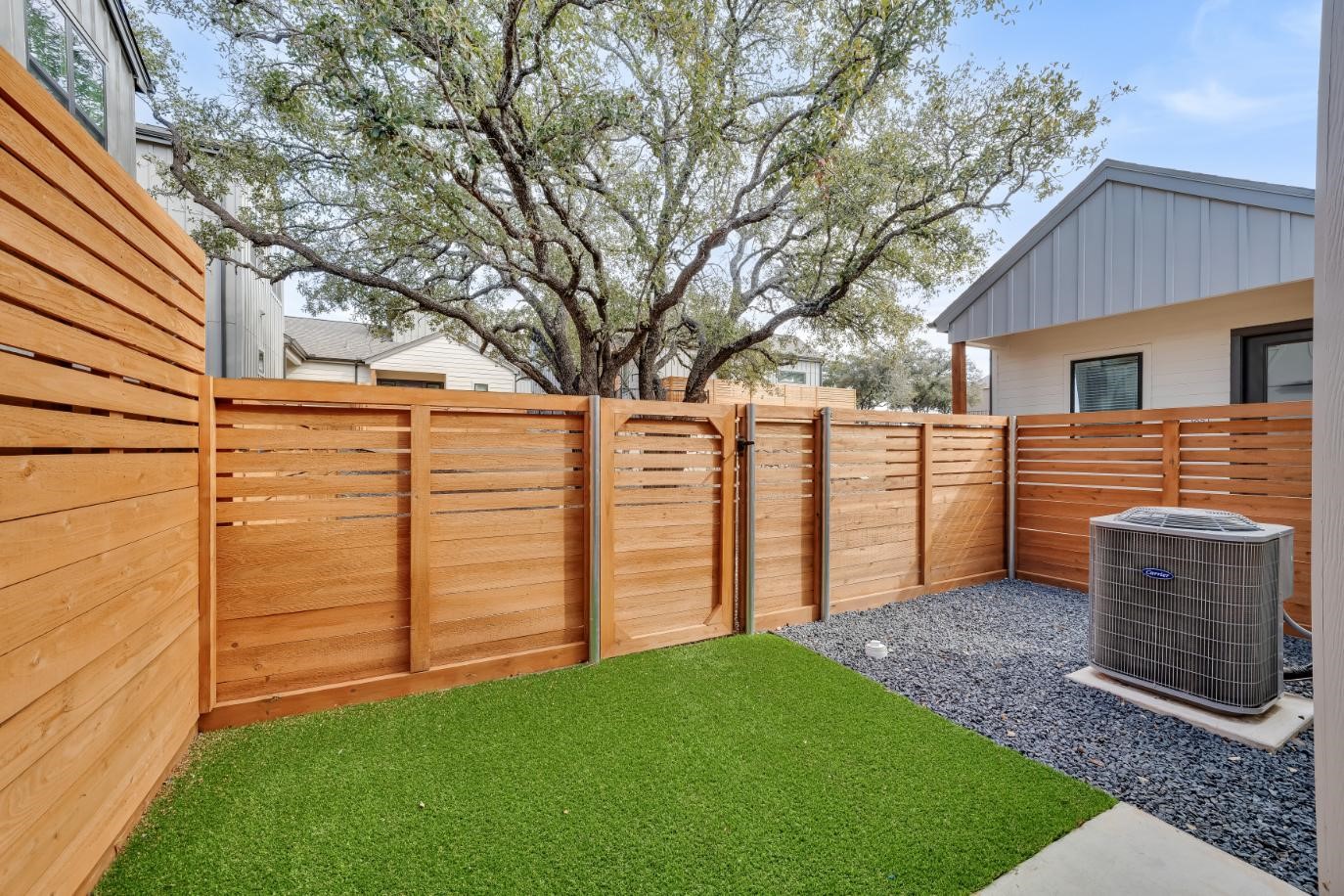 1601-621 Mustang Drive Property Photo 25