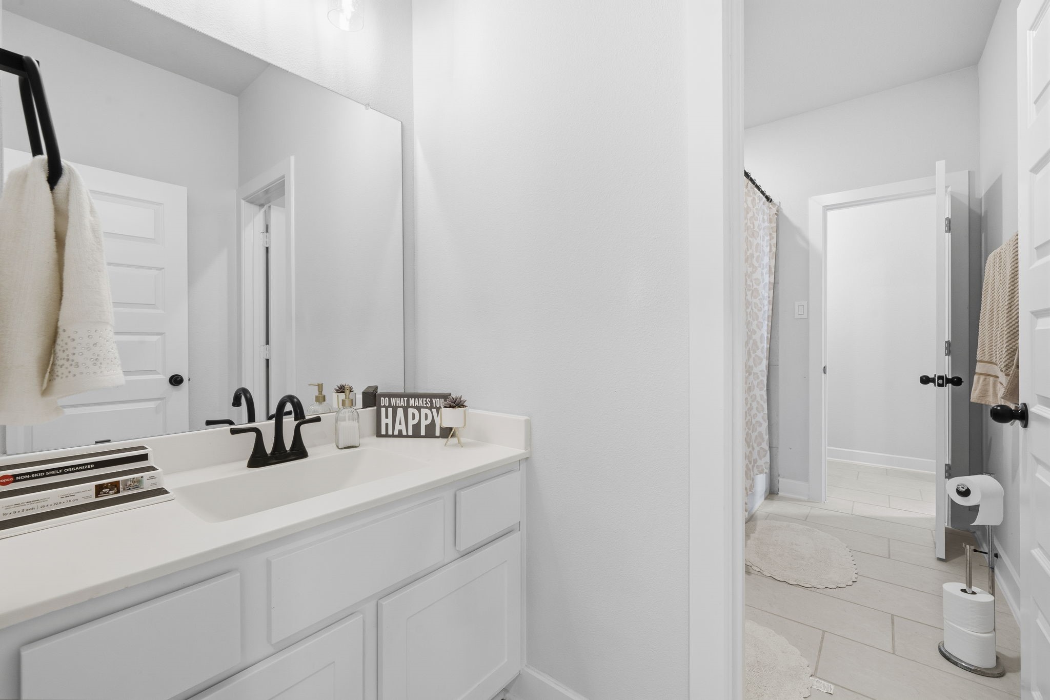 511 Carina Gaze Drive Property Photo 33