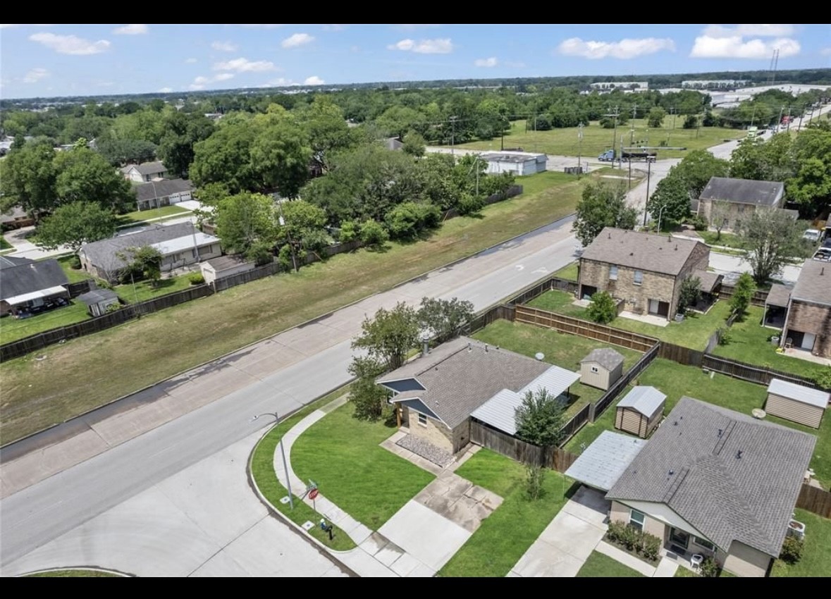 4640 Orange Circle S Property Photo 9