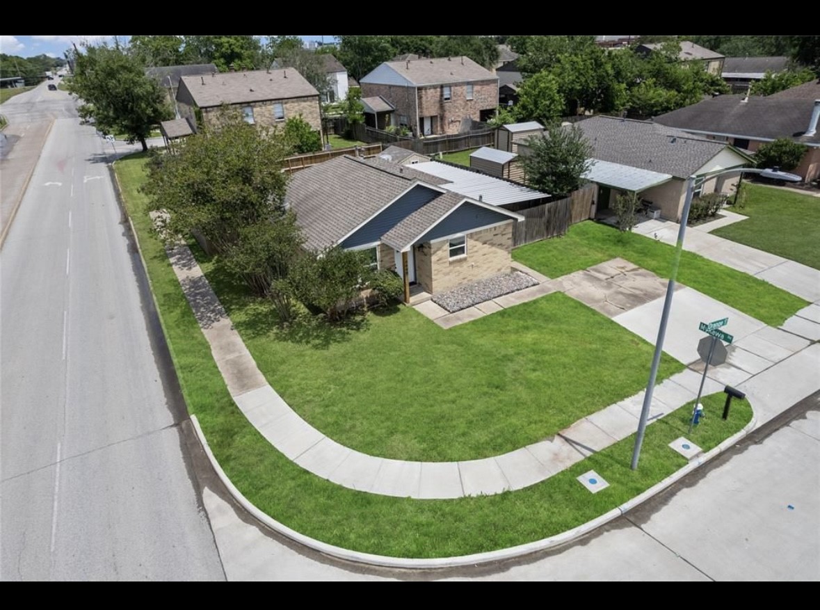 4640 Orange Circle S Property Photo 12