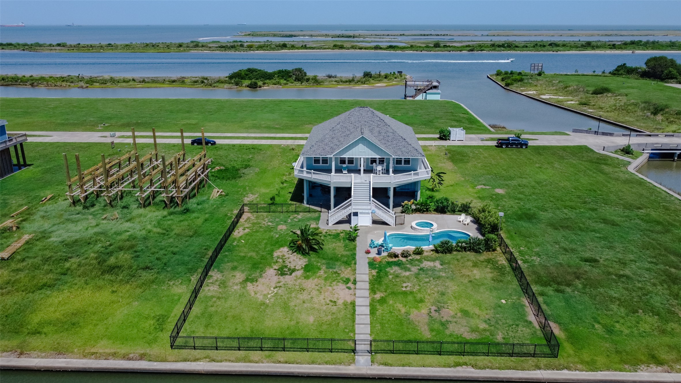 2108 Laguna Harbor Estate Boulevard Property Photo 4