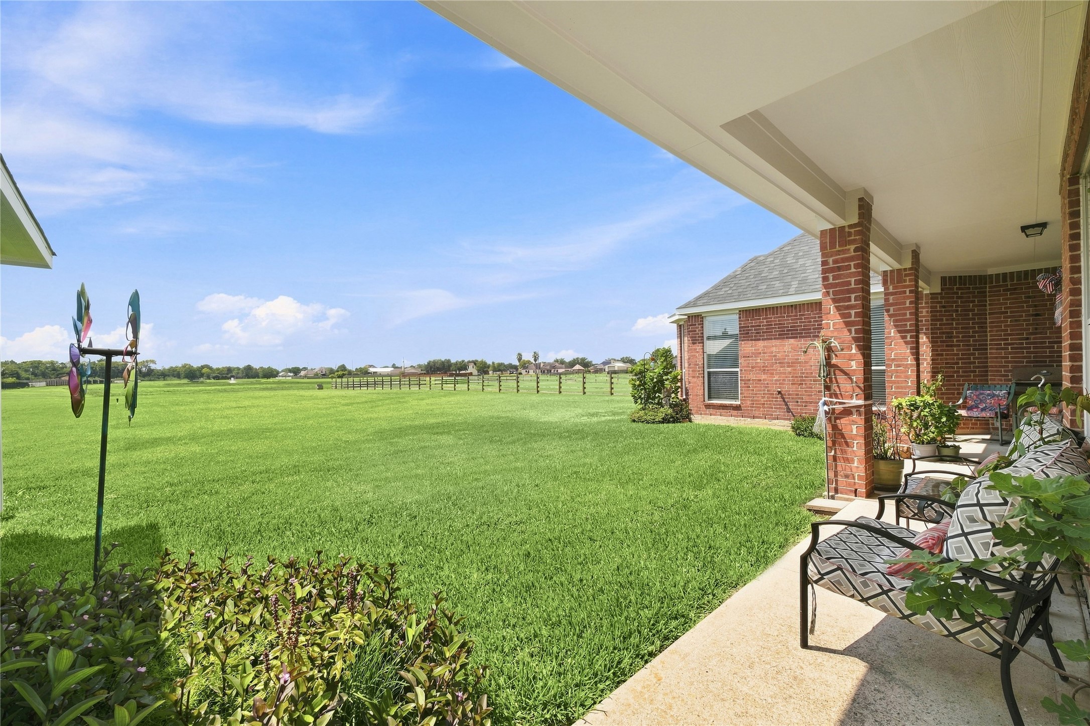 8950 Tumblewood Drive Property Photo 47