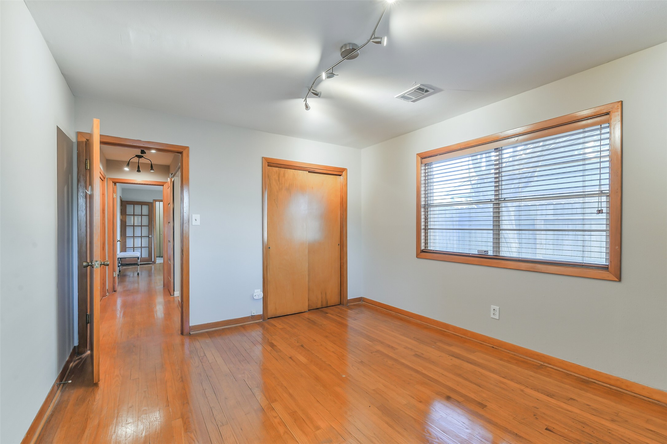 2205 Lazybrook Drive Property Photo 34