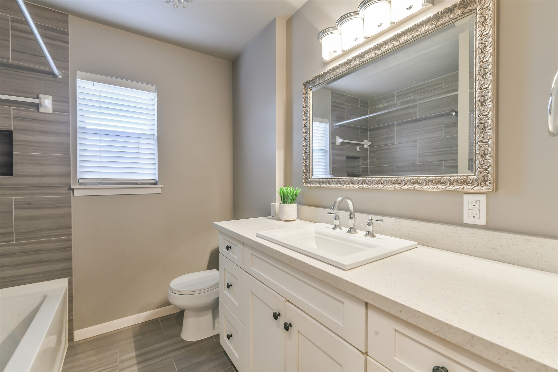 2205 Lazybrook Drive Property Photo 35