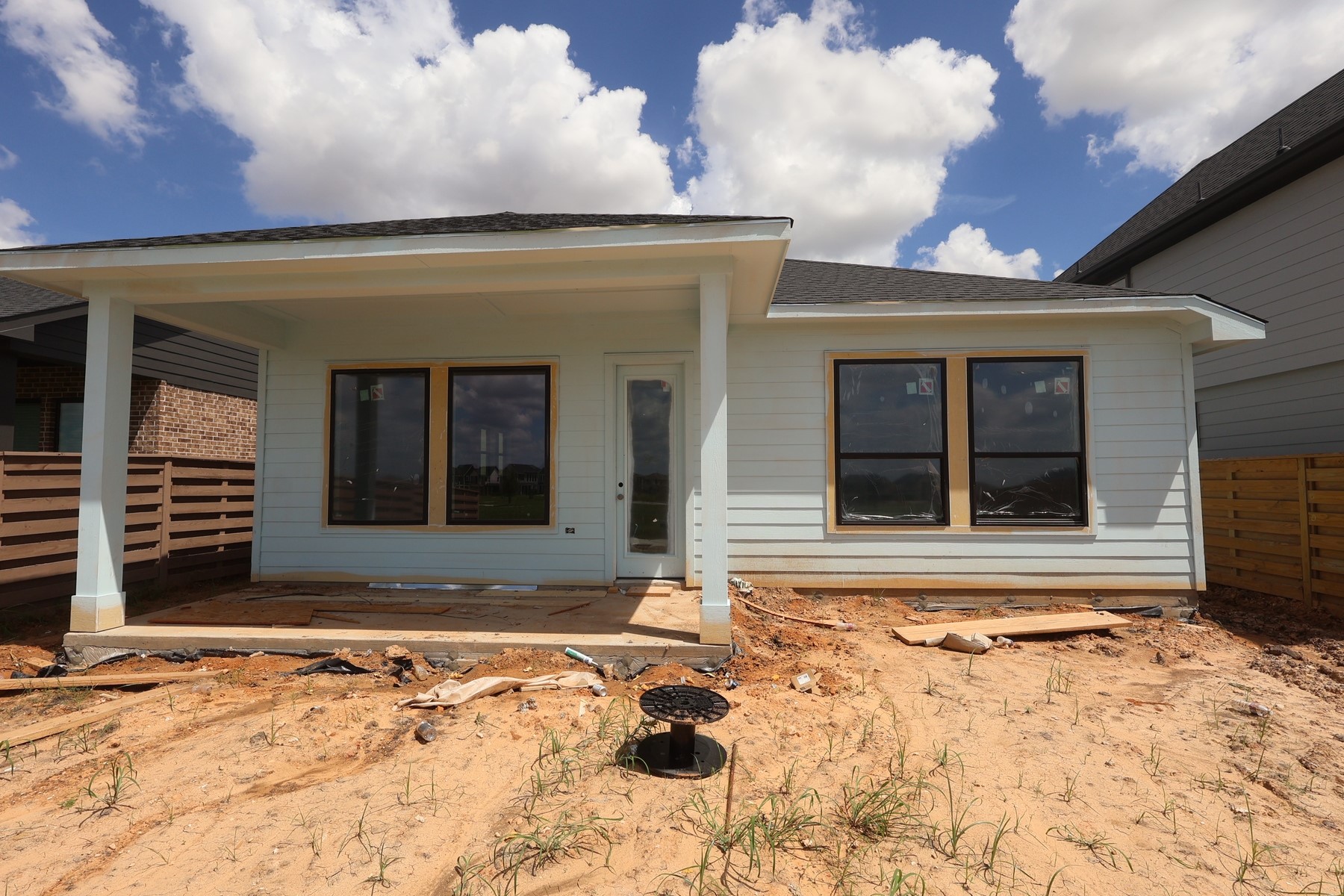 10926 Endeavor Drive Property Photo 3