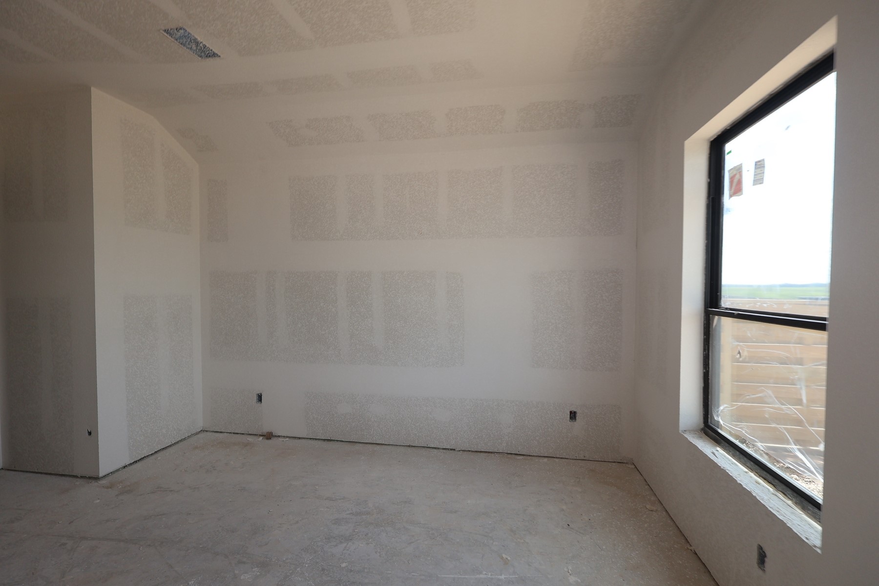 10926 Endeavor Drive Property Photo 17