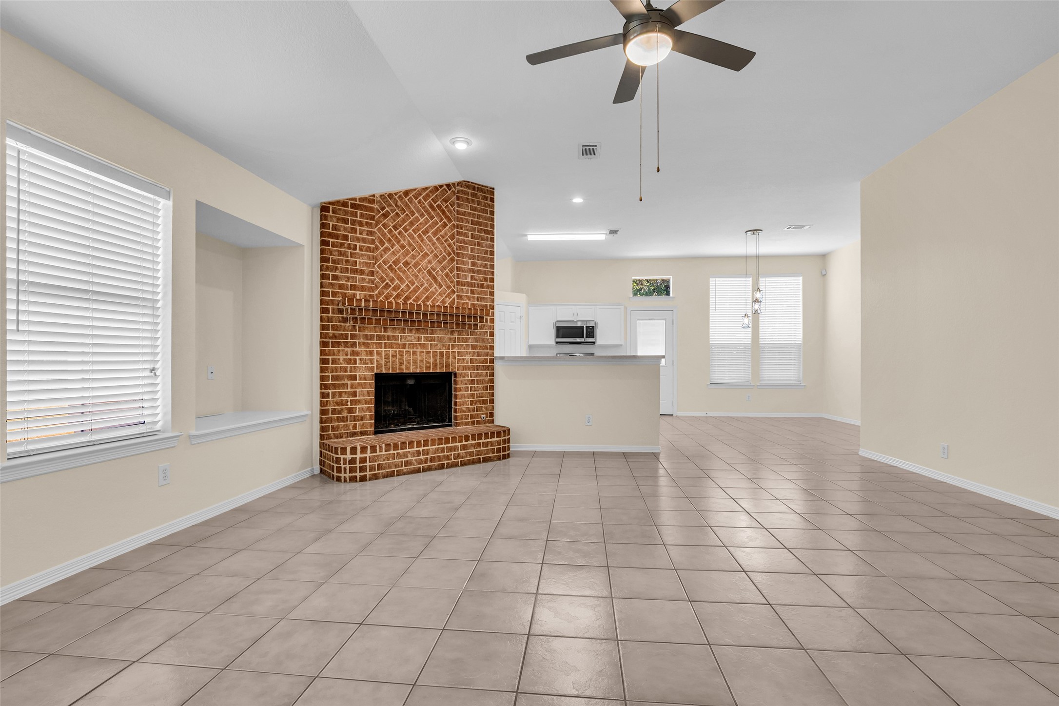 6003 Decker Ridge Court Property Photo 3