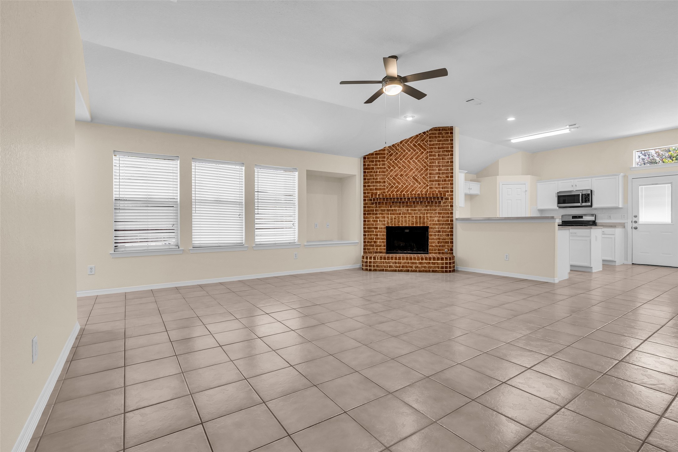 6003 Decker Ridge Court Property Photo 6