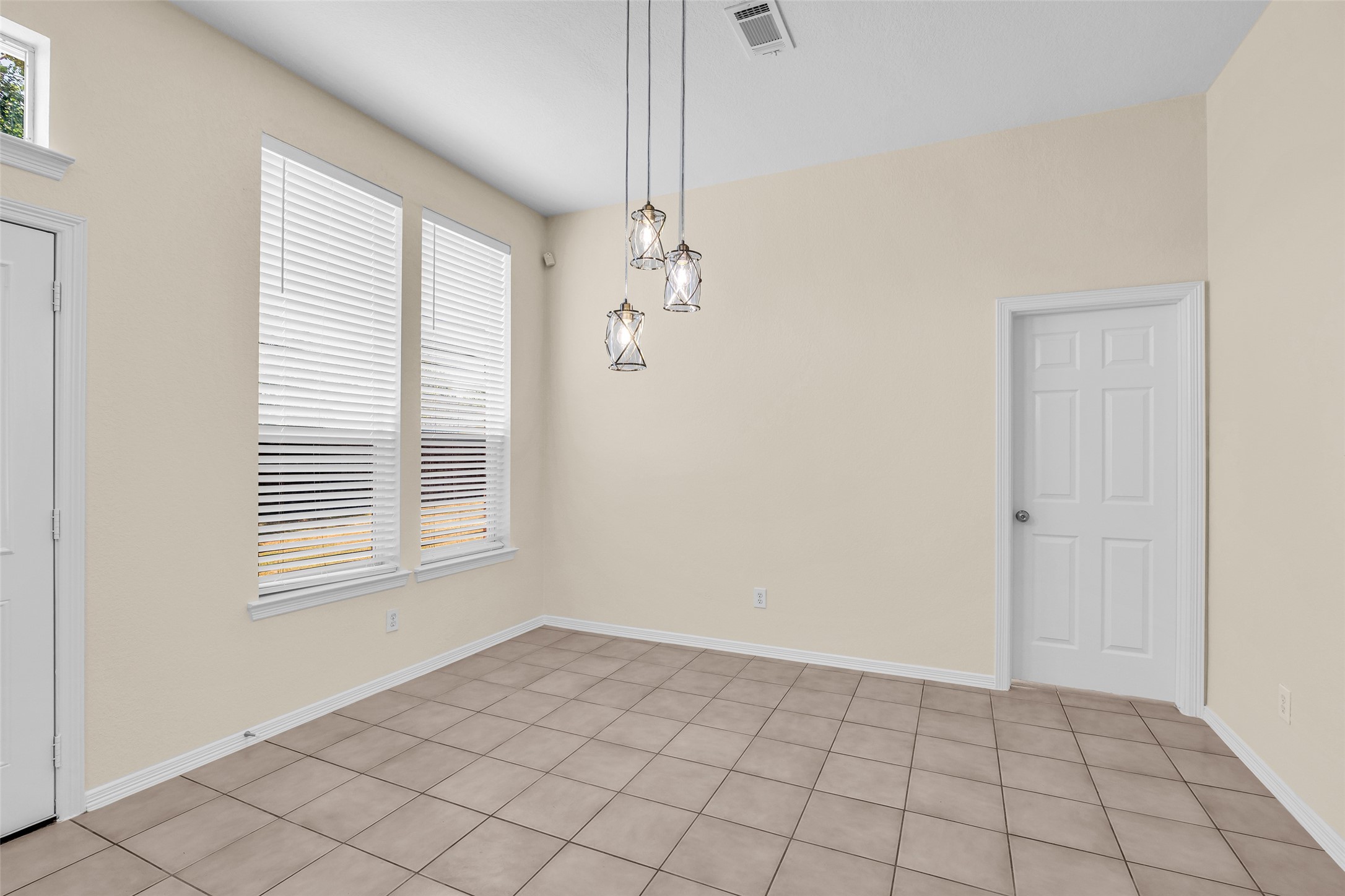 6003 Decker Ridge Court Property Photo 13