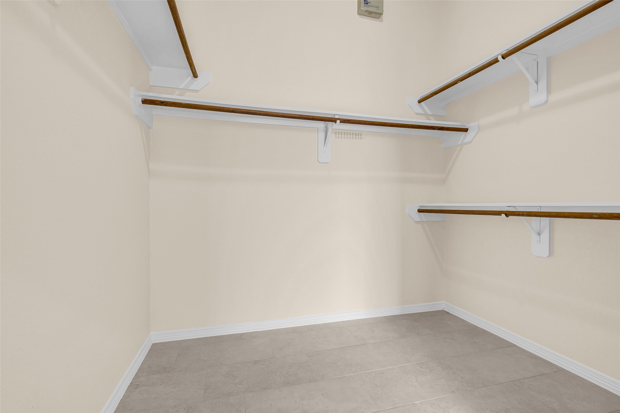 6003 Decker Ridge Court Property Photo 17