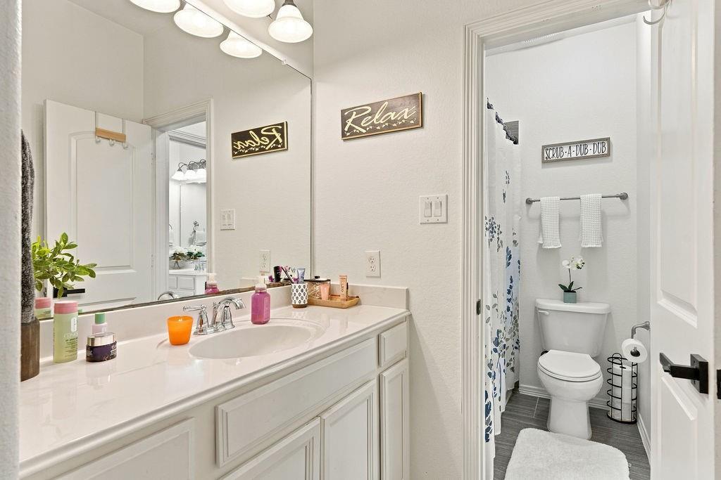 9918 Hubble Drive, Iowa Colony Tx 77583 Property Photo 44