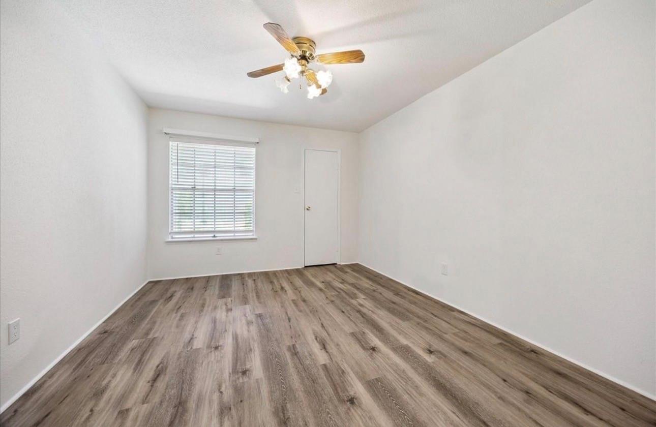 6500 Sands Point Drive 407 Property Photo 12