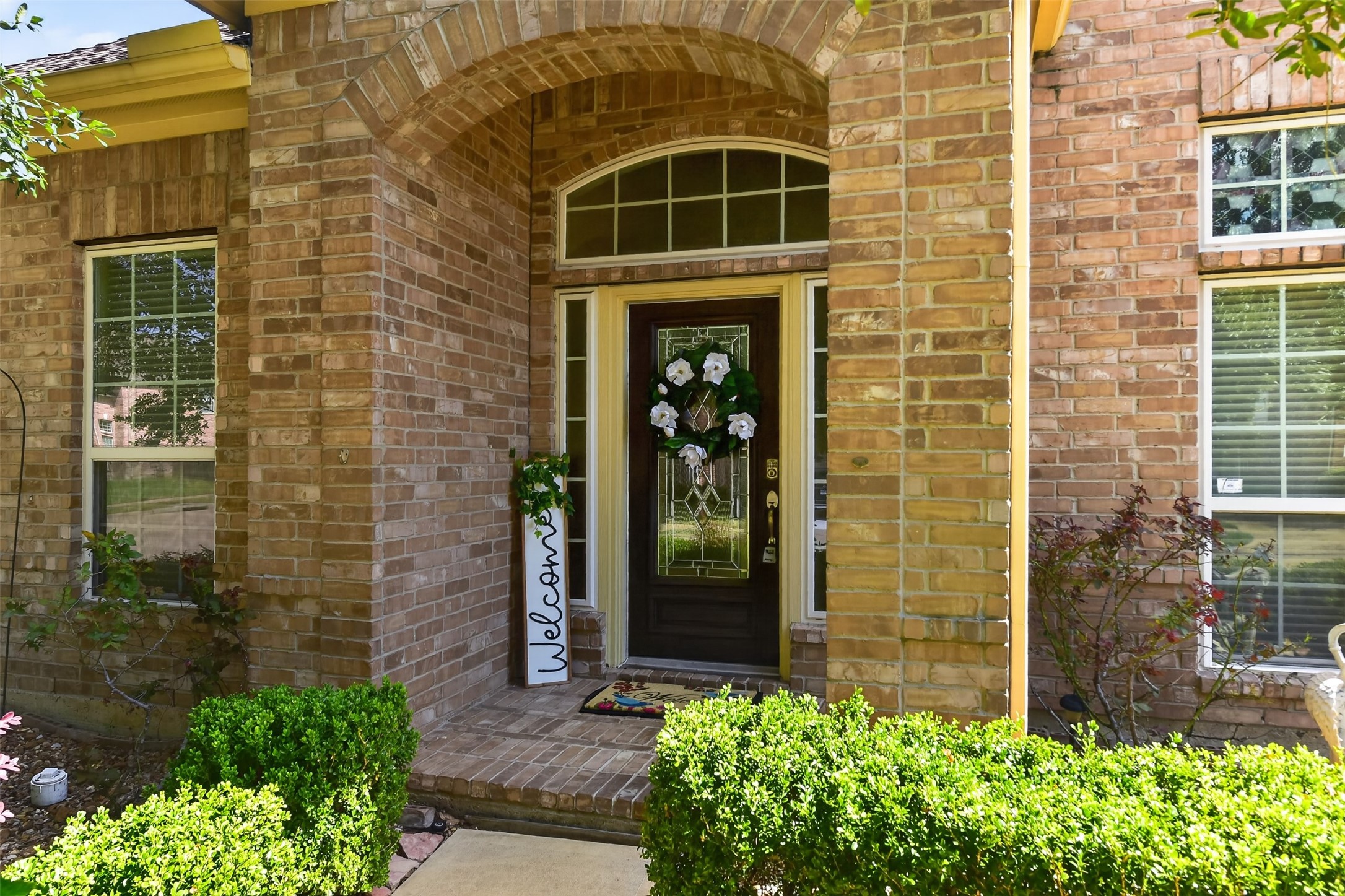12009 Cedar Creek Drive Property Photo 3