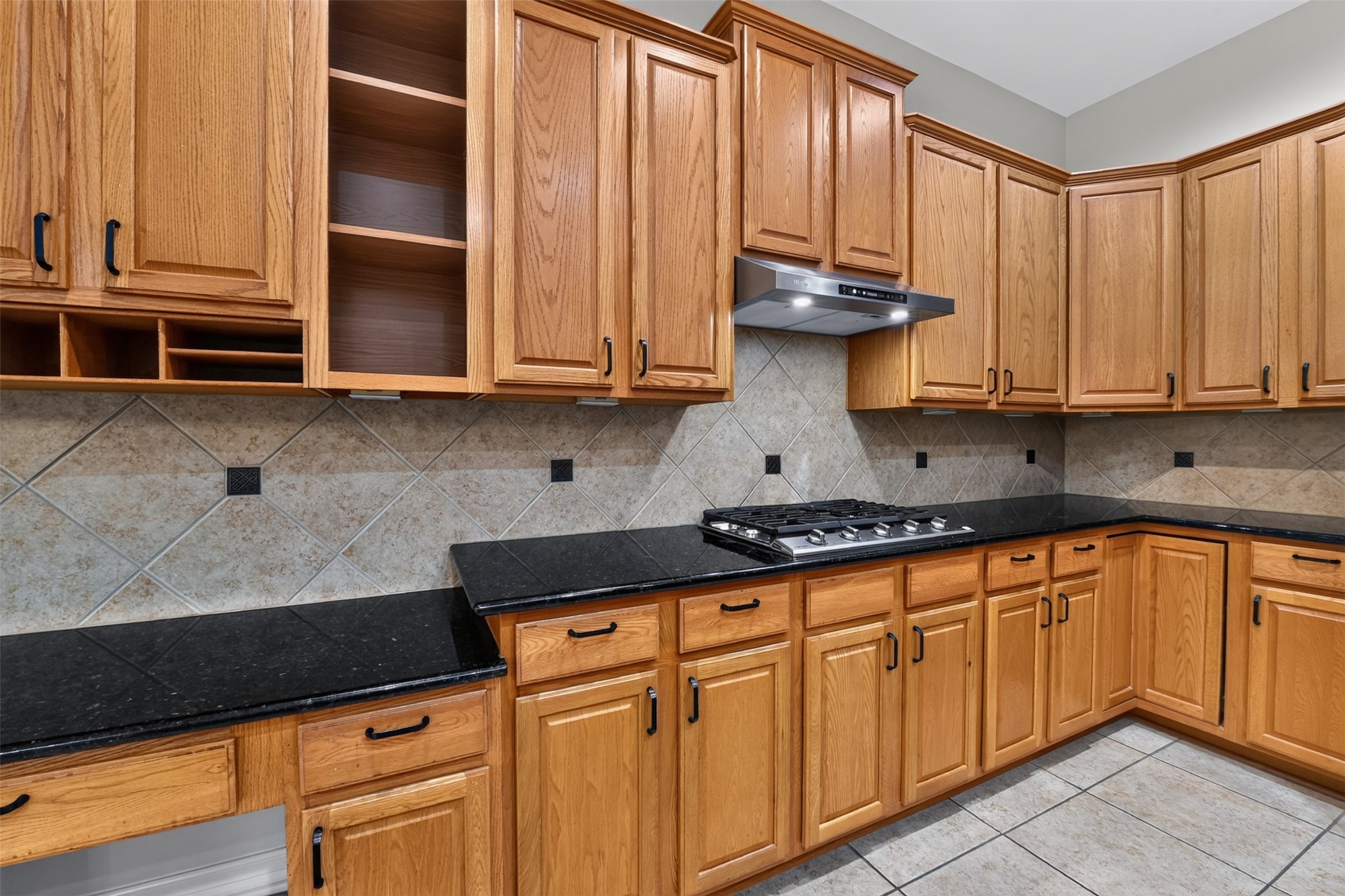 12009 Cedar Creek Drive Property Photo 20