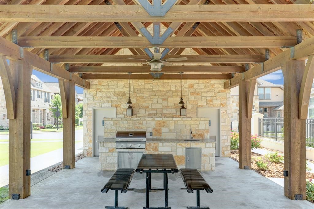 9126 Lake Lewisville Court Property Photo 28